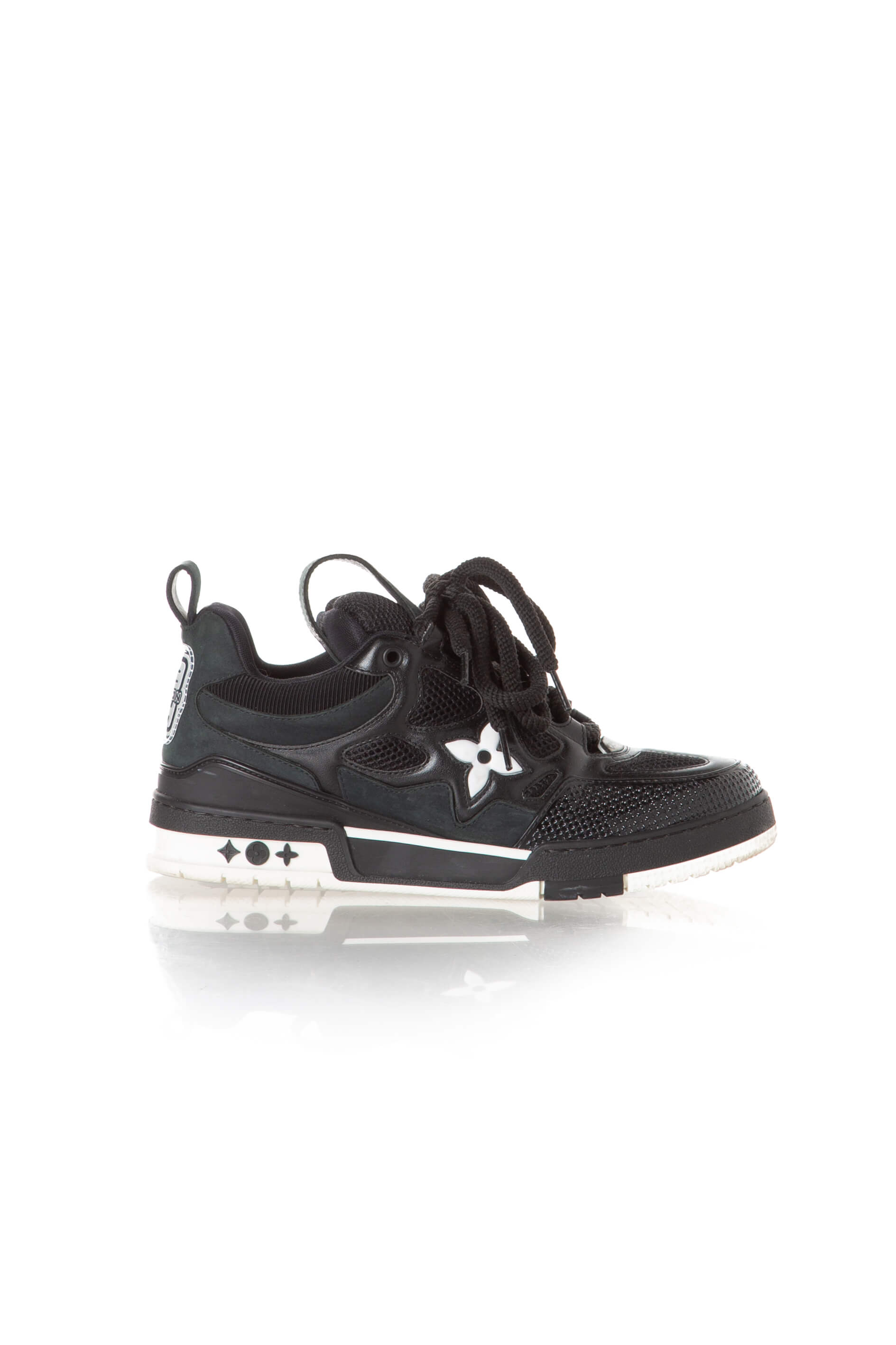 Louis Vuitton, Talla 7