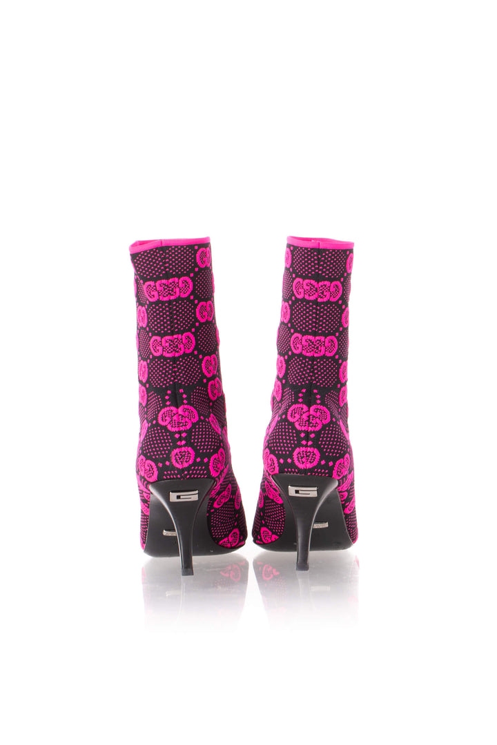 Botines Gucci negro talla 7 USA, par completo, detalle de producto | ClosetRehab