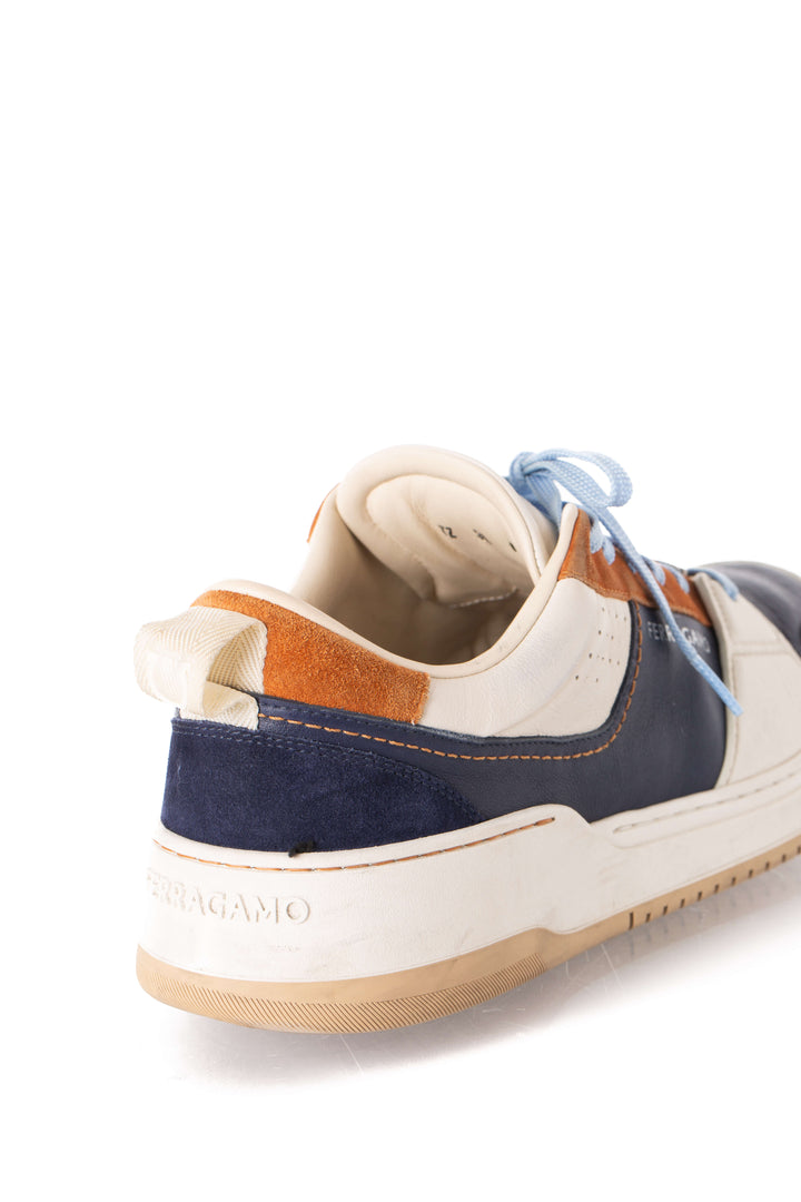 Suela color miel del tenis Ferragamo
