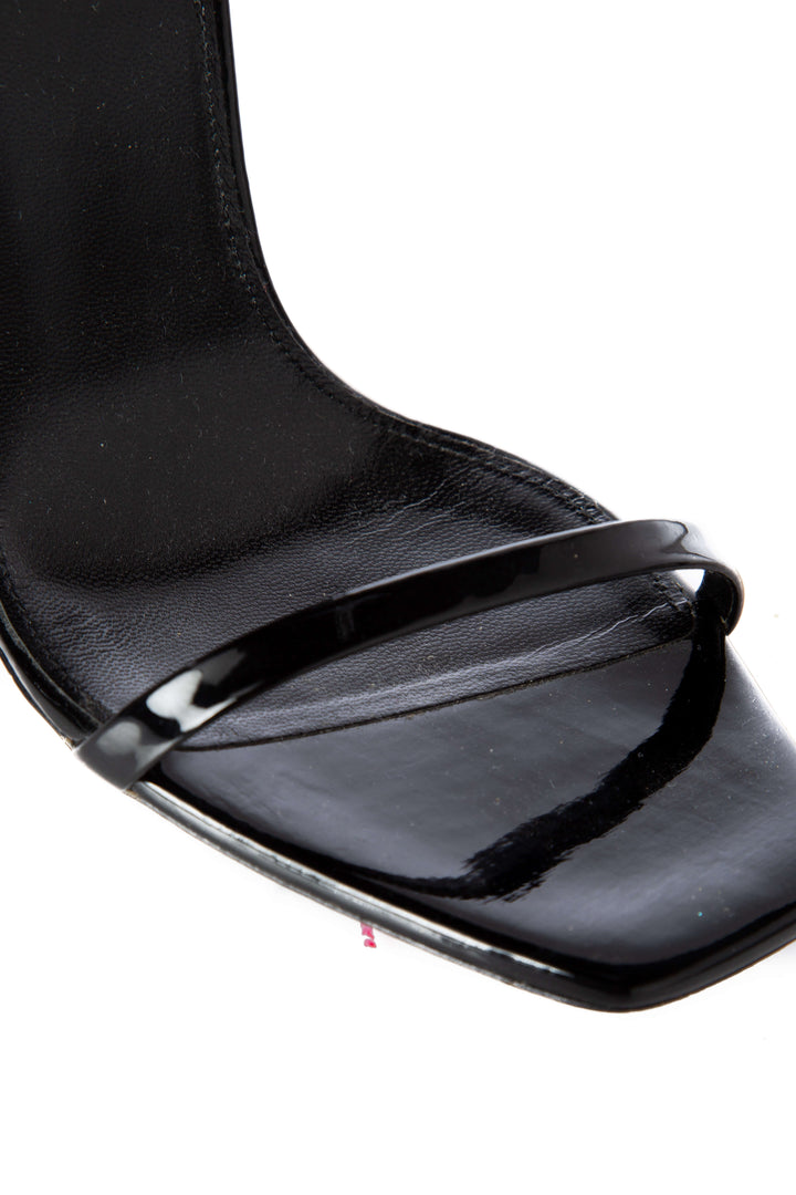 Zapato Yves Saint Laurent, detalle 8 – ClosetRehab