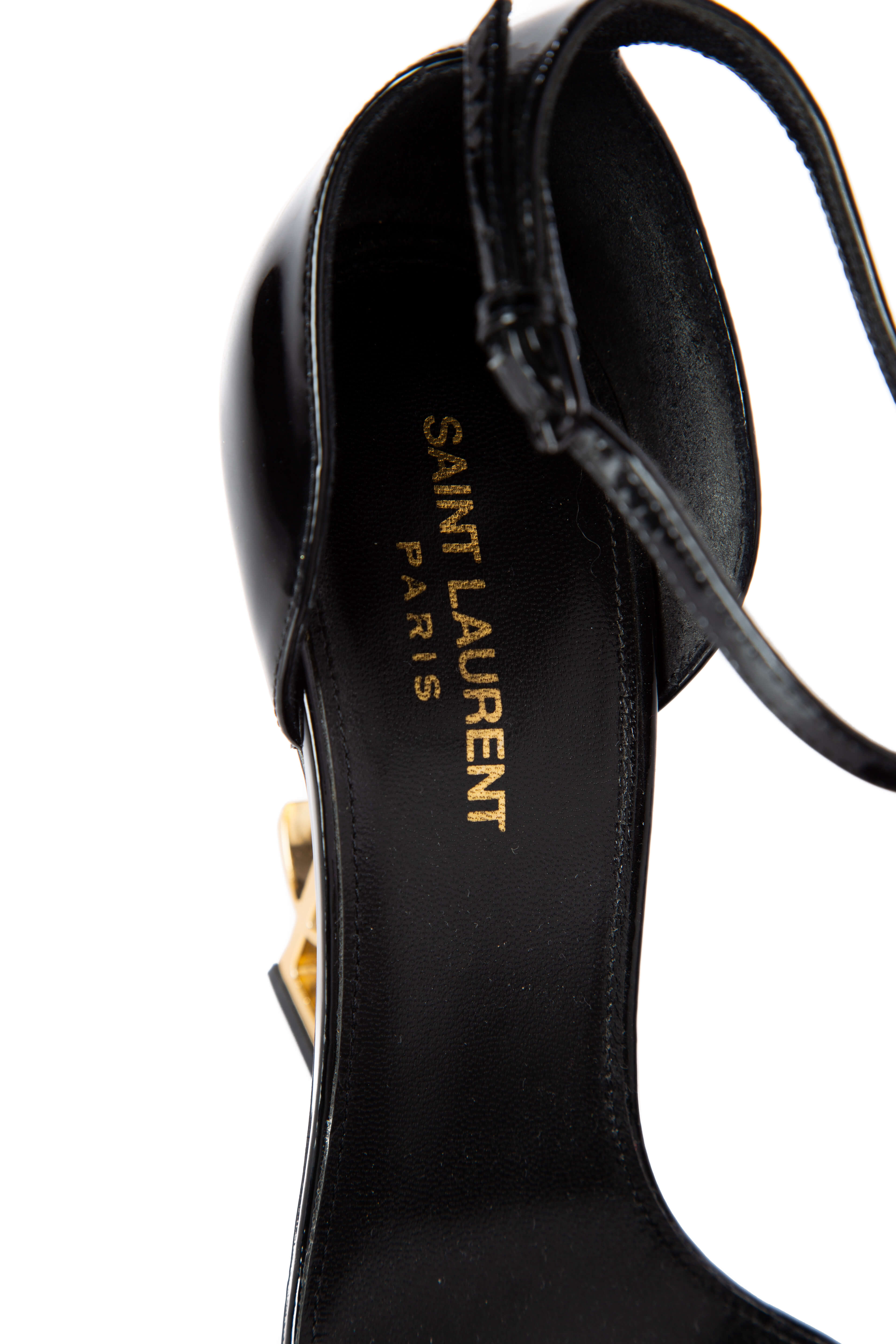 Yves Saint Laurent, Talla 8.5