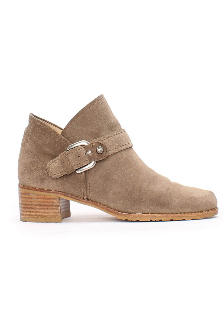 Zapato Stuart Weitzman café, vista frontal – ClosetRehab