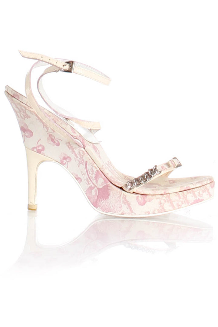 Zapato Christian Dior rosa, vista frontal – ClosetRehab