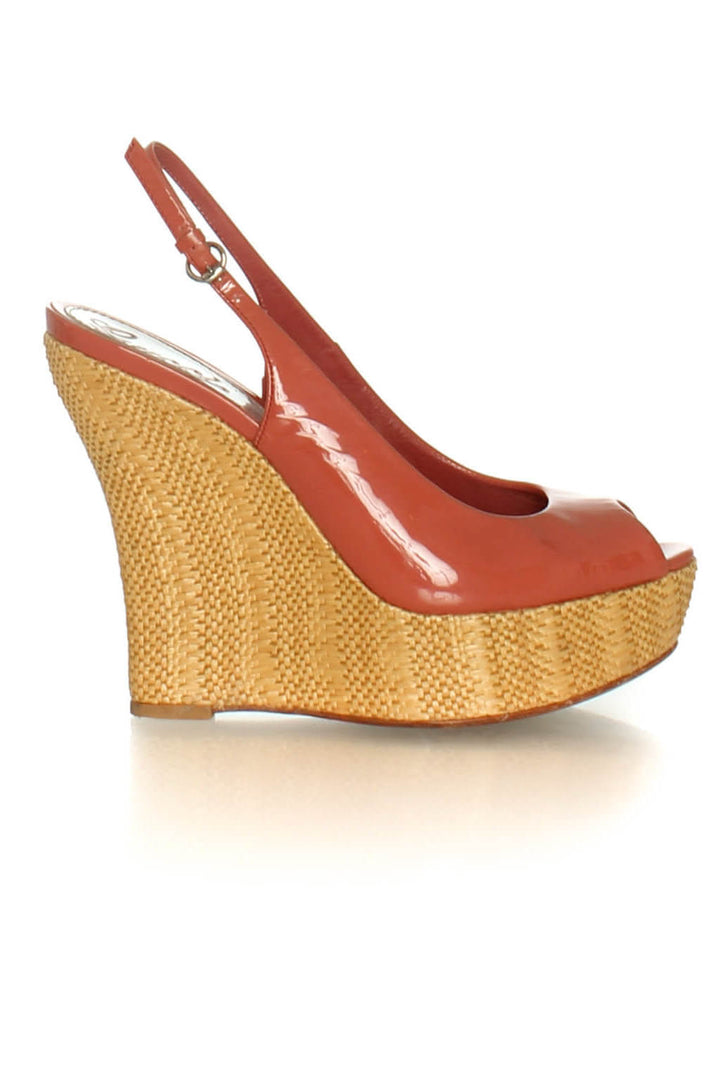 Zapato Gucci café y rosa, vista frontal – ClosetRehab