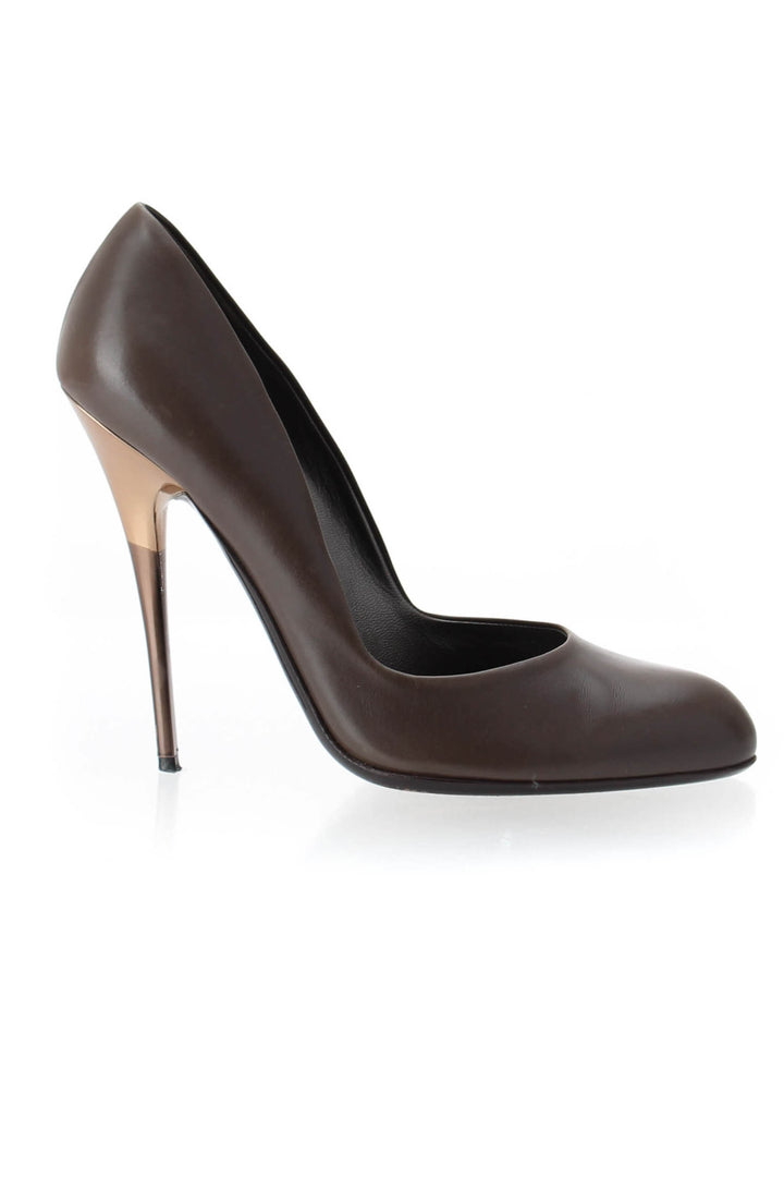 Zapato Salvatore Ferragamo café, vista frontal – ClosetRehab