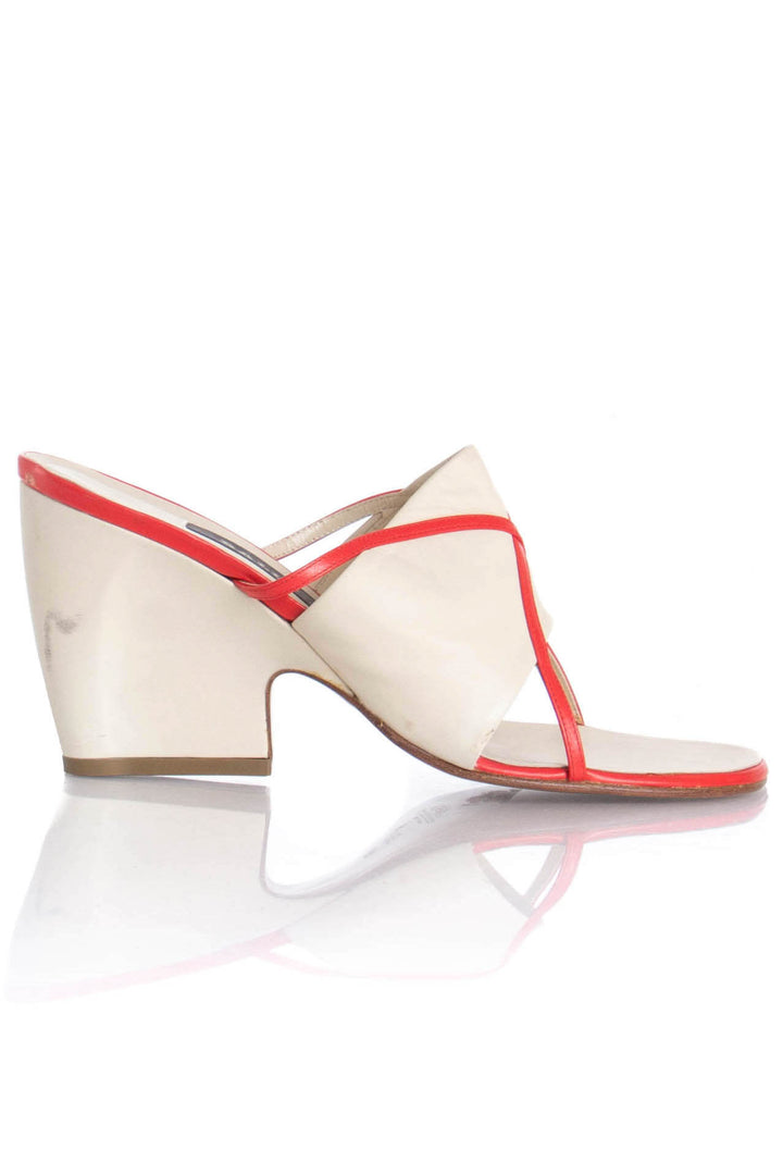 Zapato Bally beige, vista frontal – ClosetRehab
