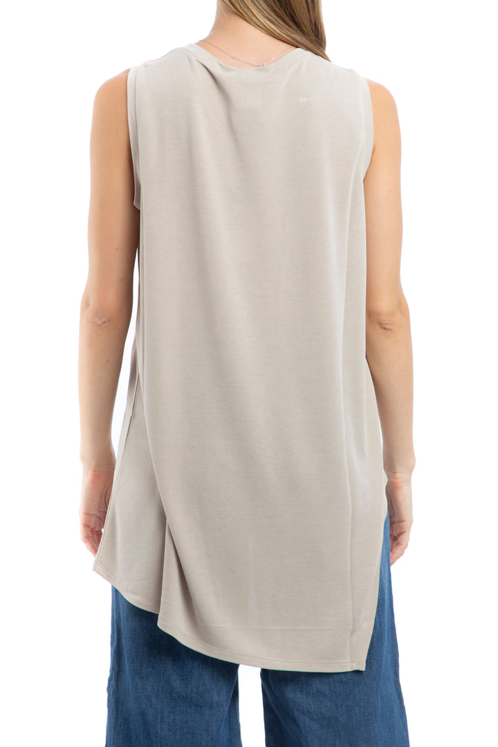 Blusa BCBGMAXAZRIA NWT, vista lateral – ClosetRehab