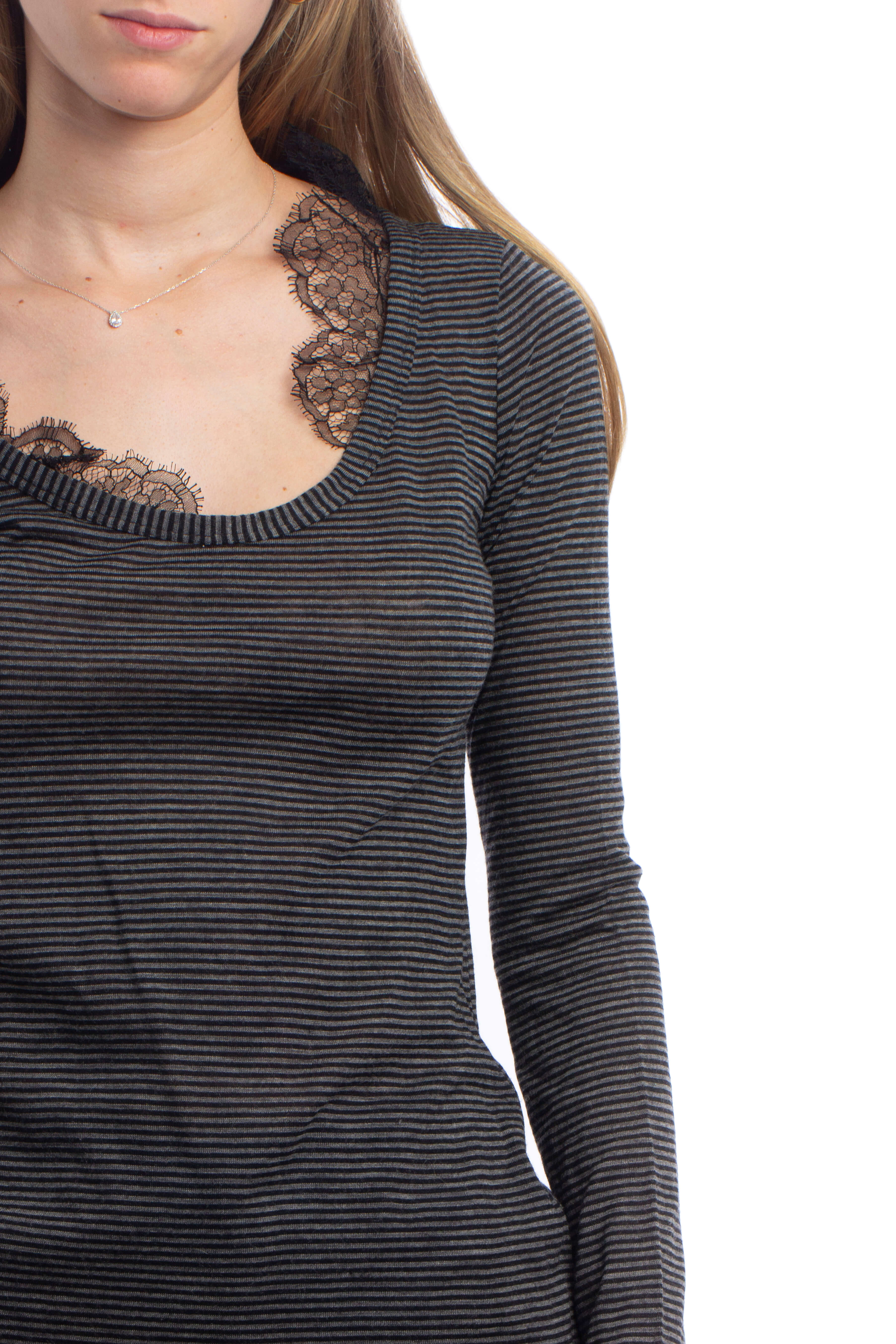 Red Valentino, Talla S