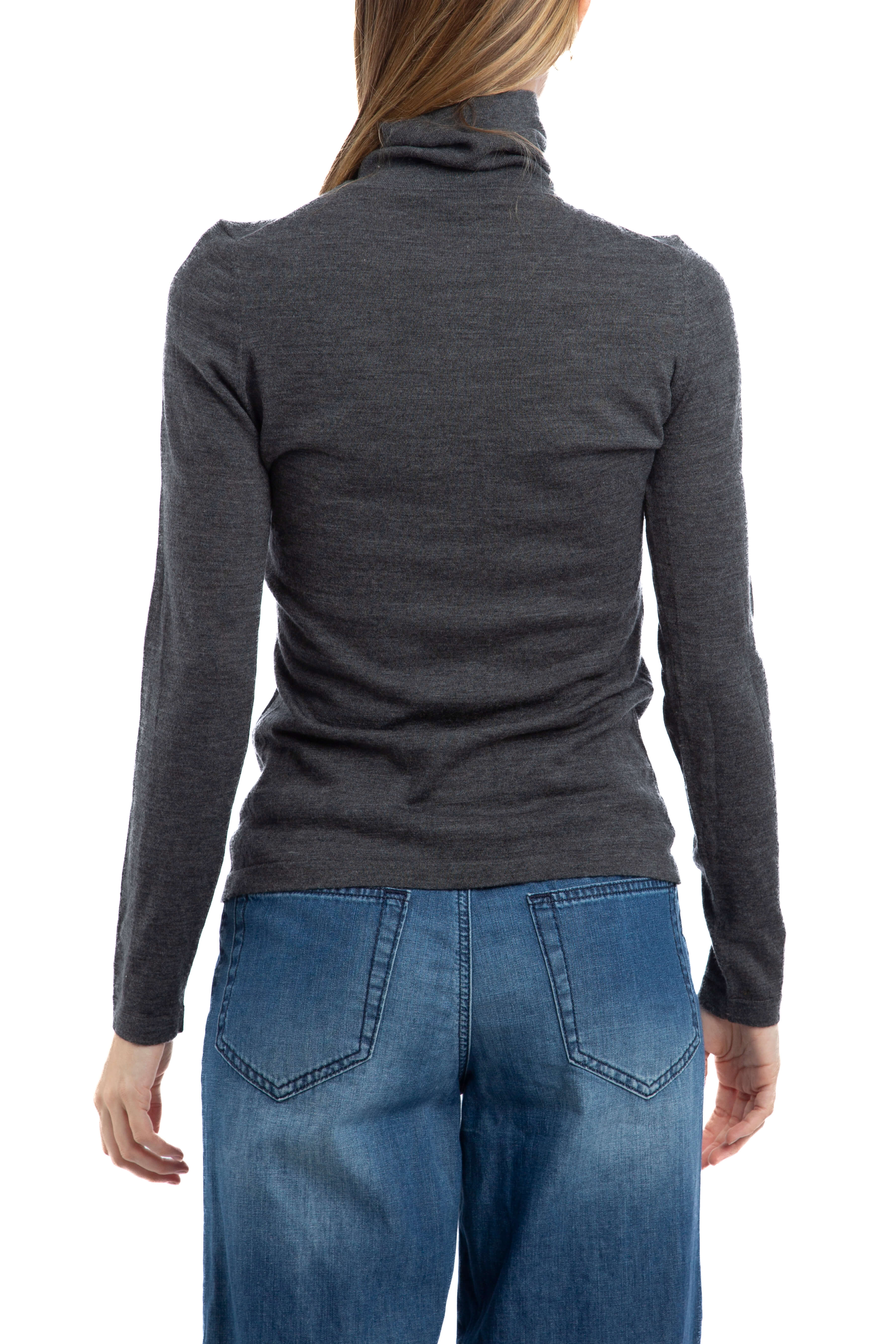 Carolina Herrera, Talla S