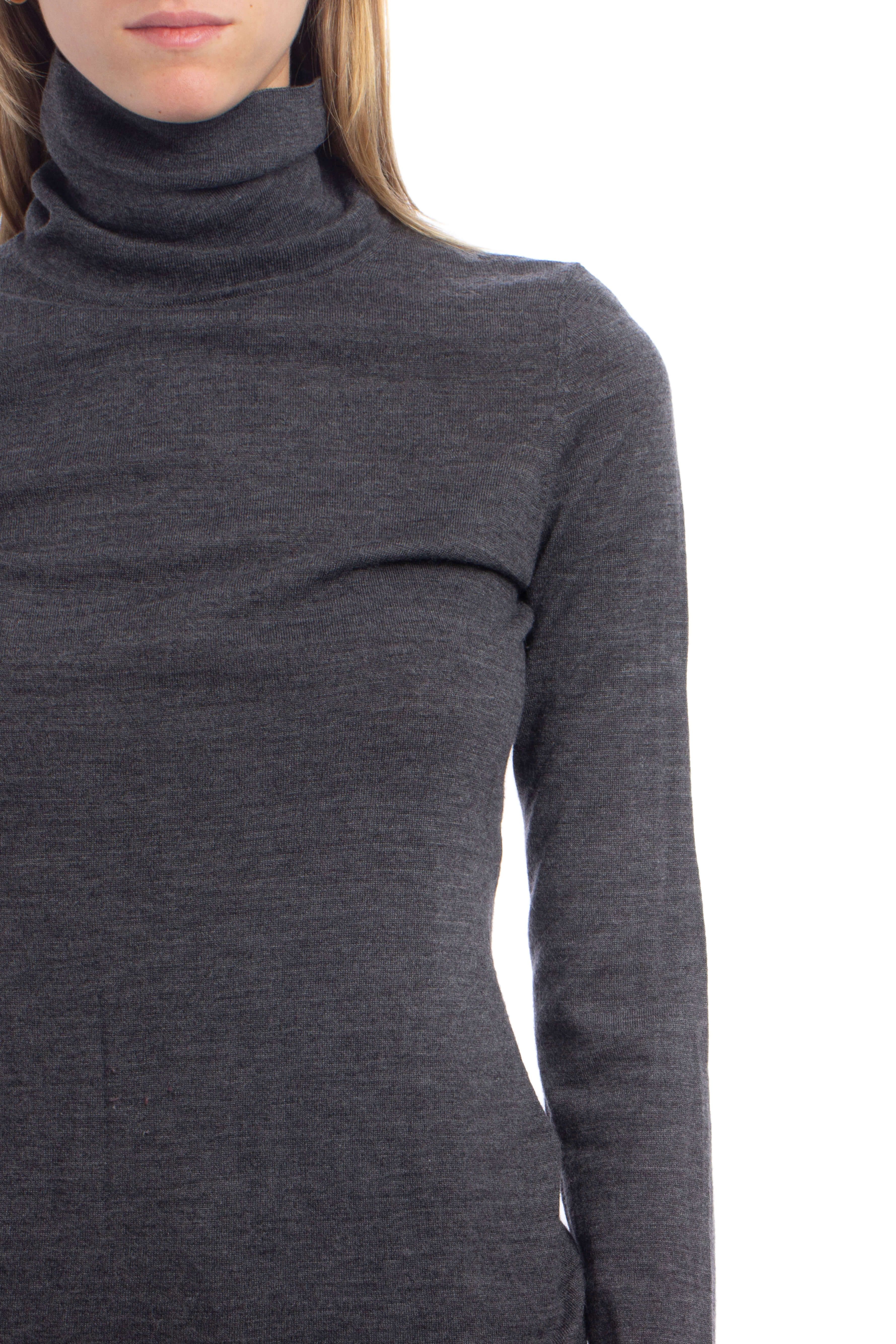 Carolina Herrera, Talla S