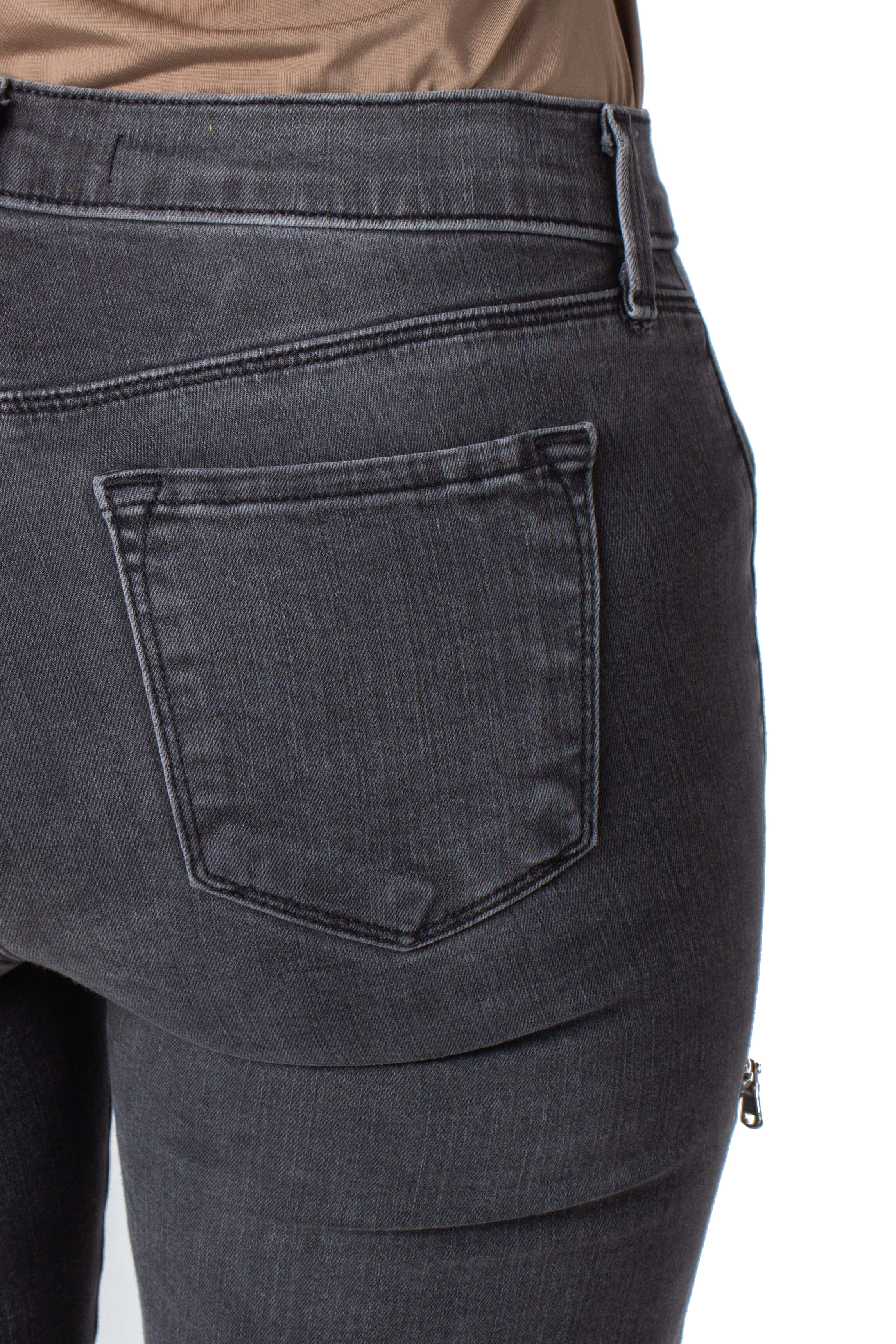 J Brand, Talla 27