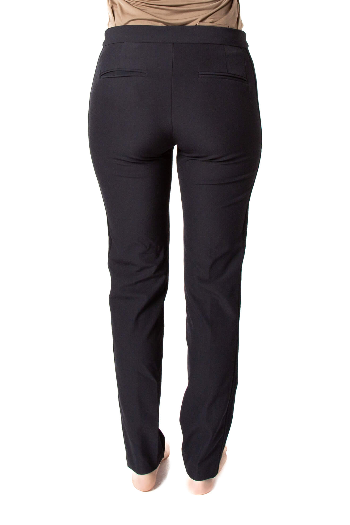 Rebecca Taylor, Talla M