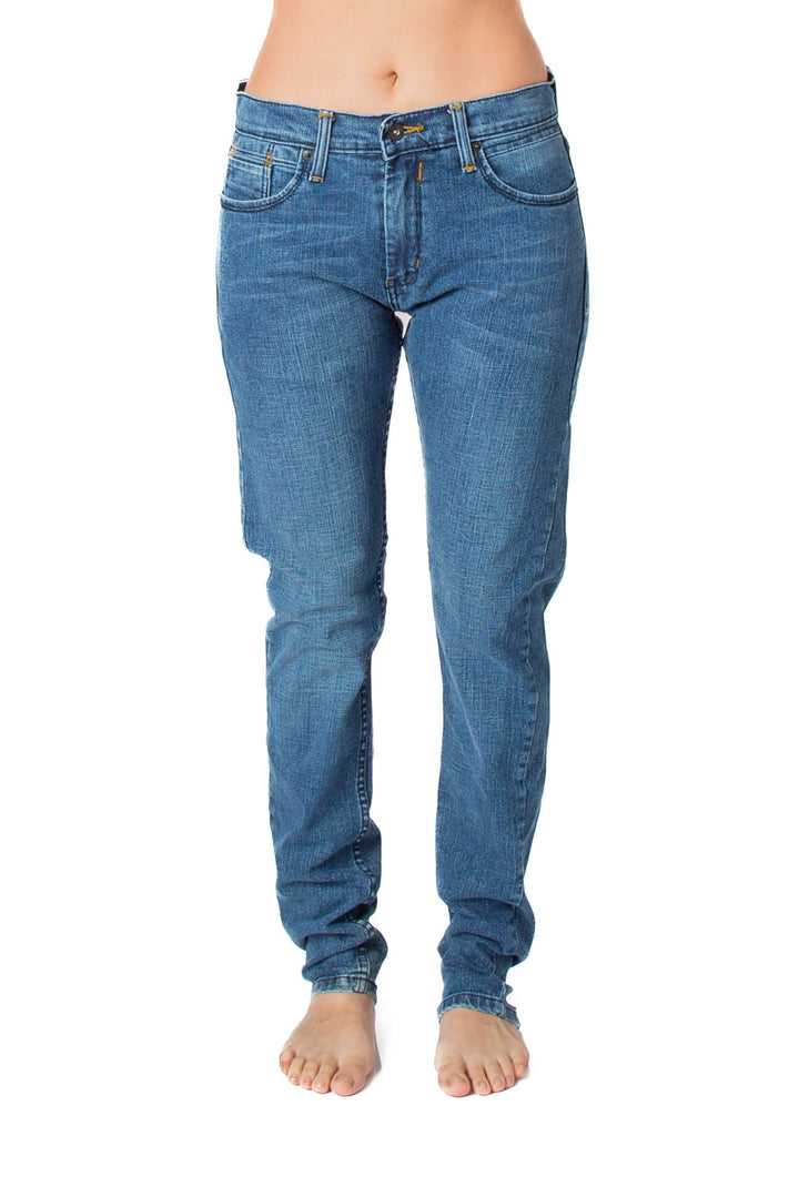 Jeans Kenneth Cole, vista frontal – ClosetRehab