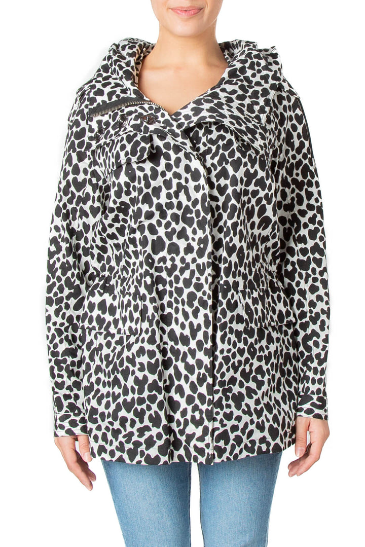 Chamarra Burberry Brit, vista frontal – ClosetRehab