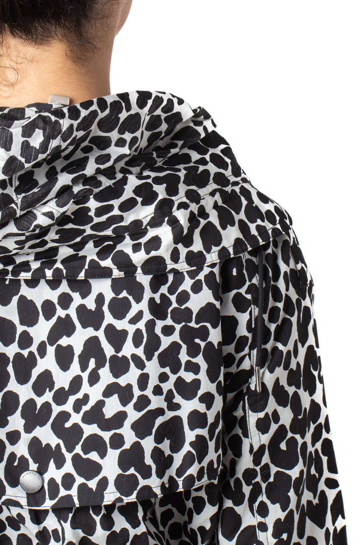 Chamarra Burberry Brit, detalle 6 – ClosetRehab