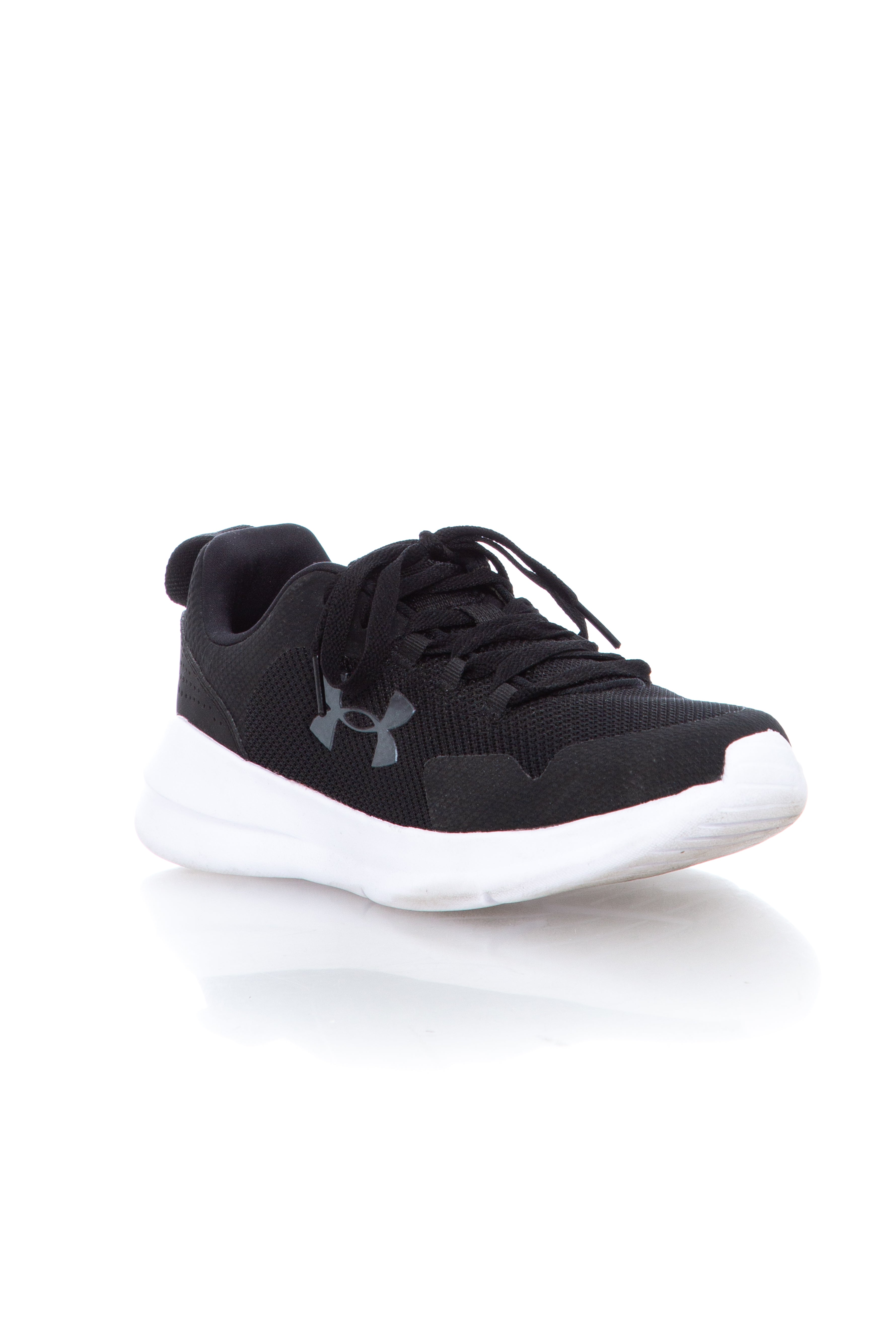 Under Armour, 9 USA
