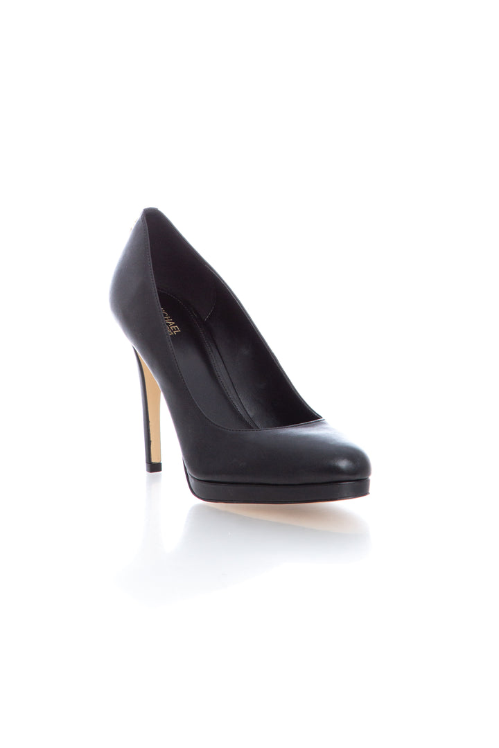 Pumps Michael Kors negro talla 9.5 USA, vista posterior preloved | ClosetRehab