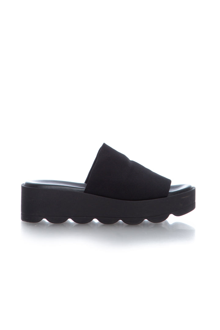 Zapato Donnald Plinner negro, vista frontal – ClosetRehab