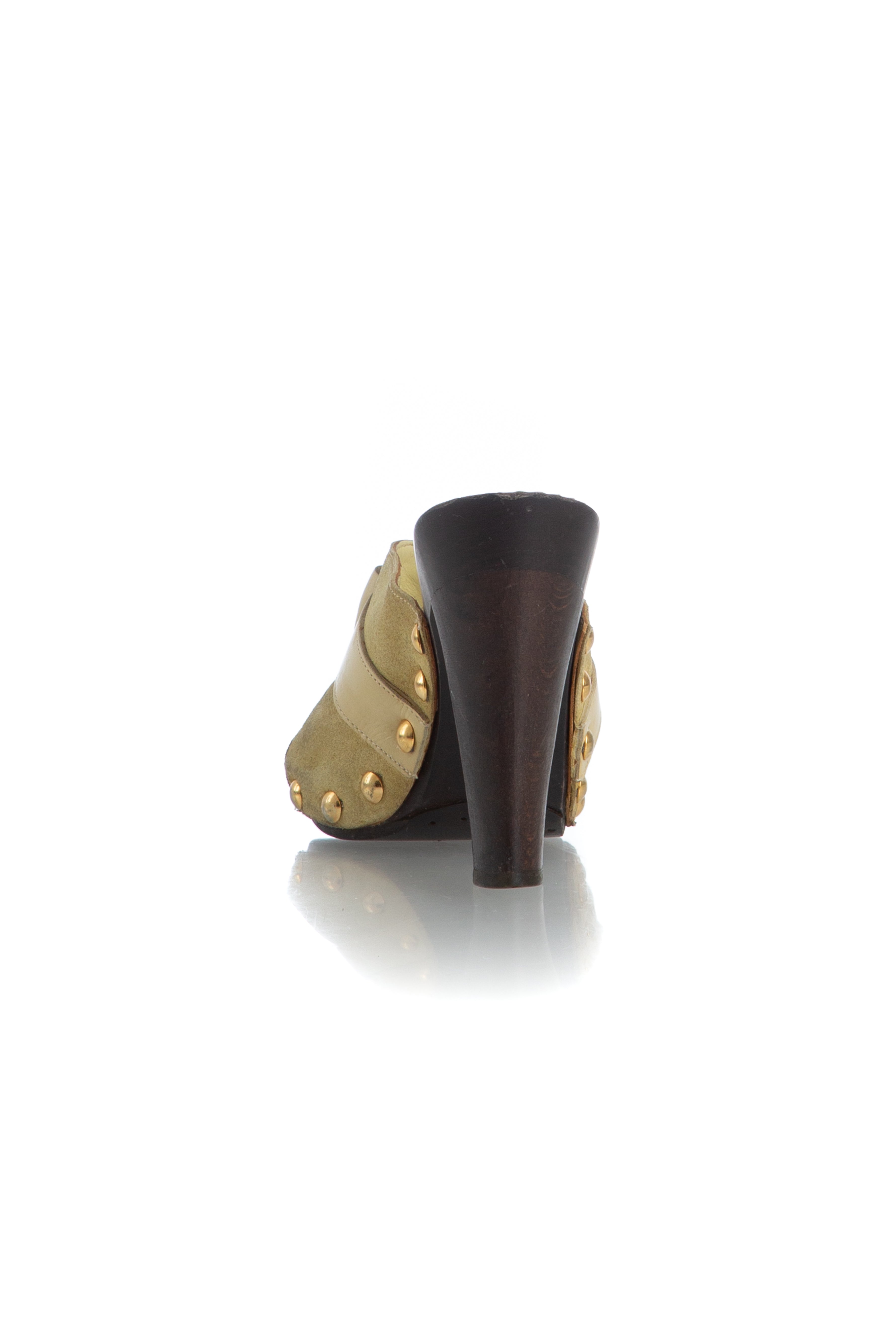 Yves Saint Laurent, 6 USA