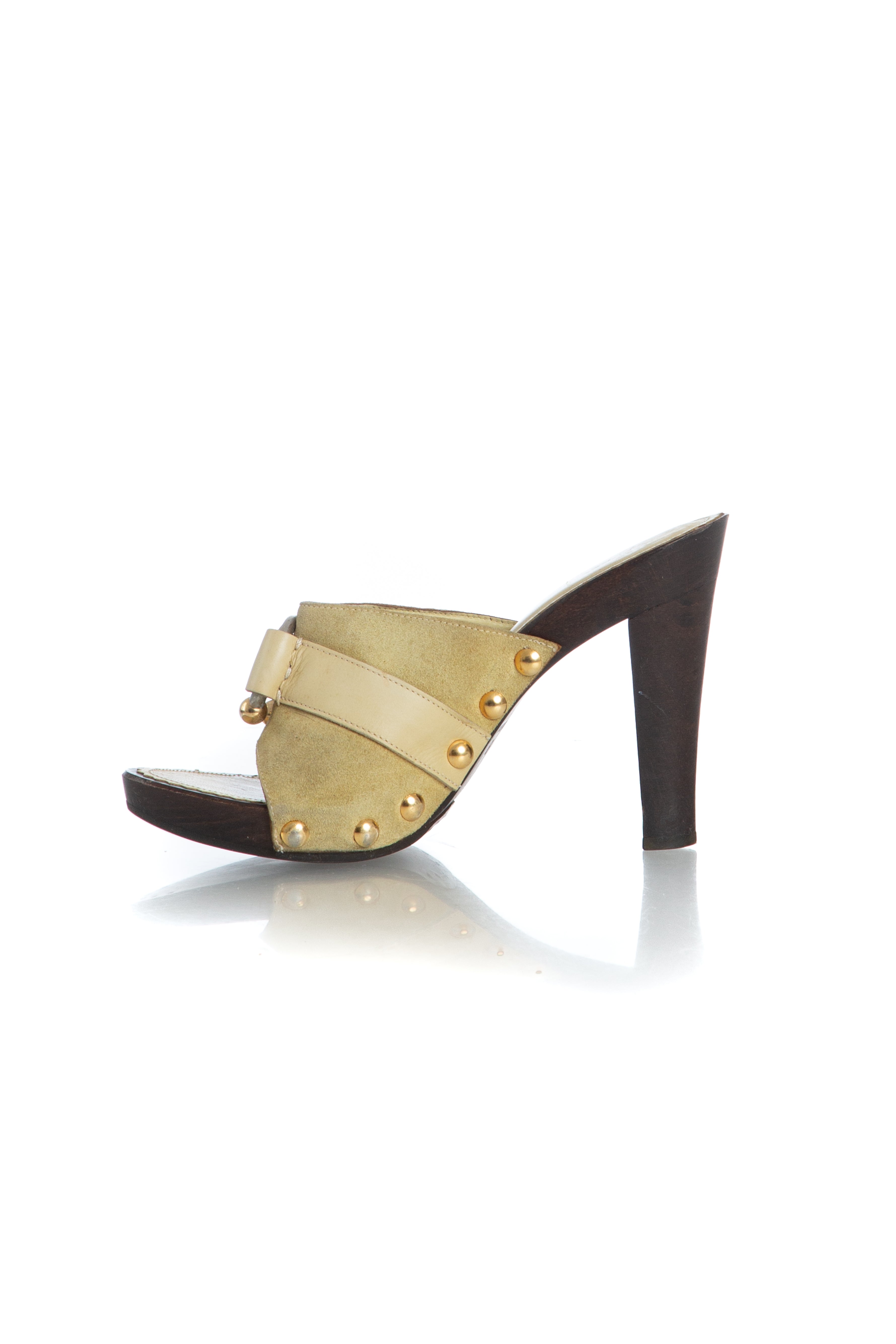 Yves Saint Laurent, 6 USA