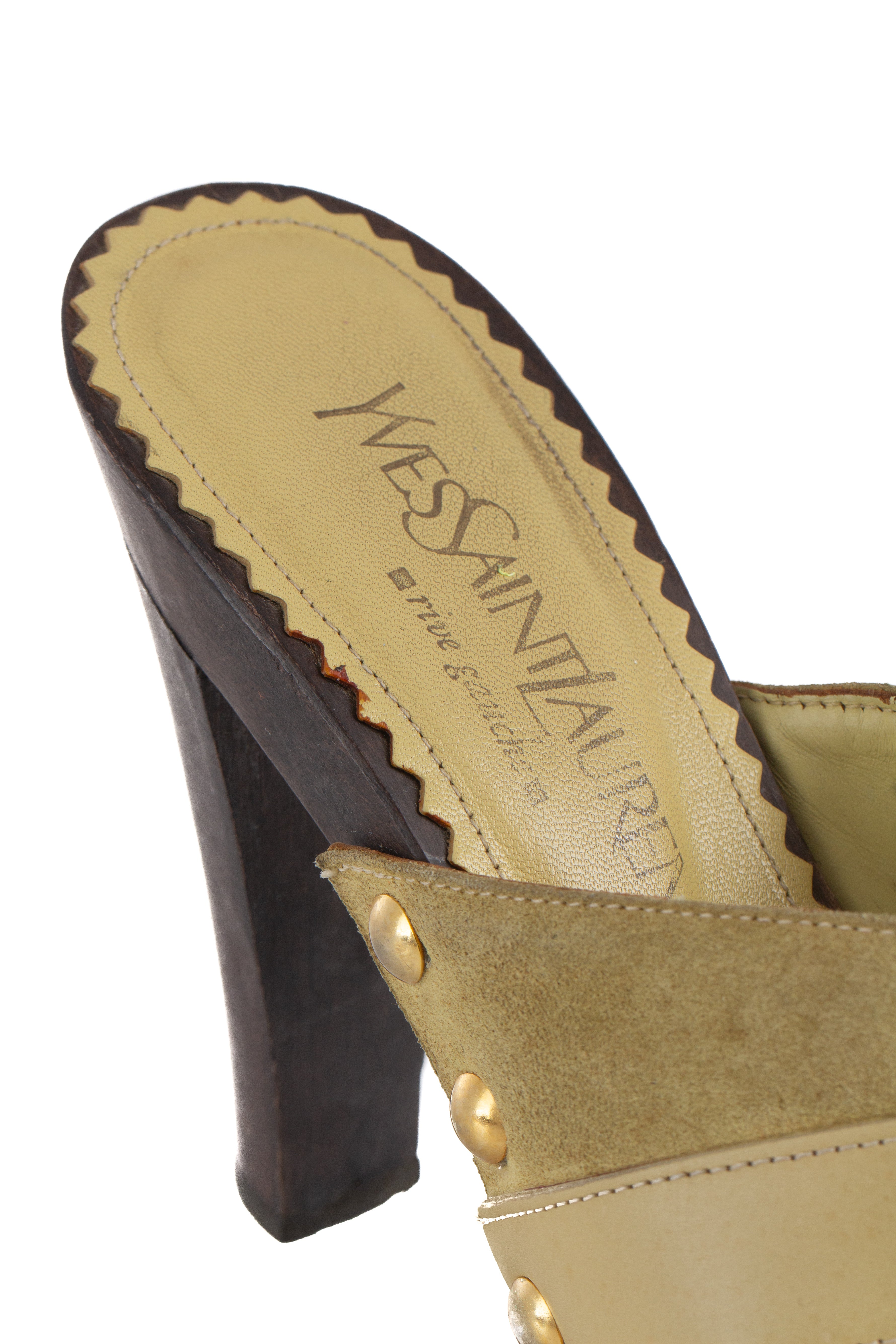 Yves Saint Laurent, 6 USA