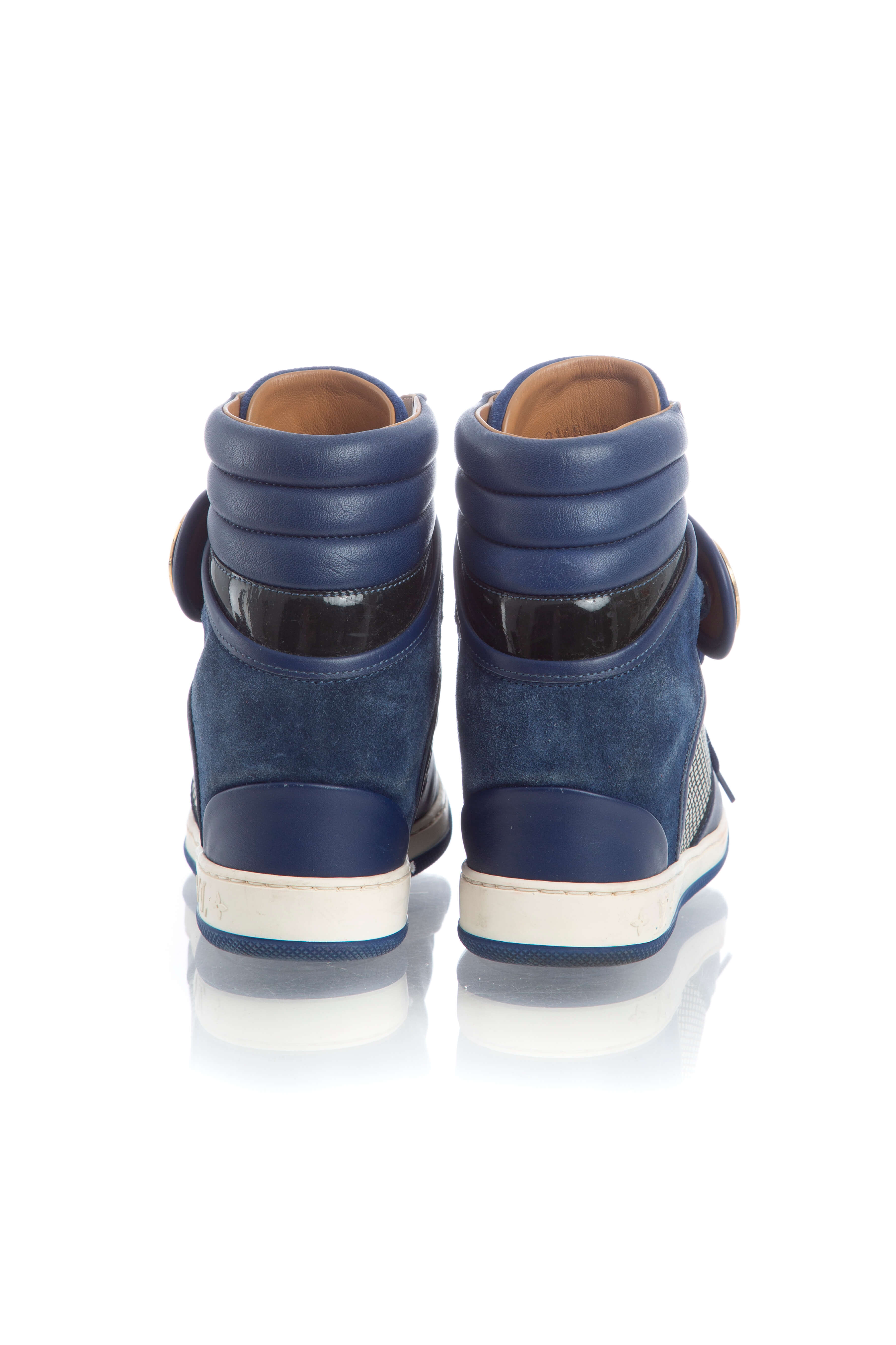 Louis Vuitton, Talla 6.5