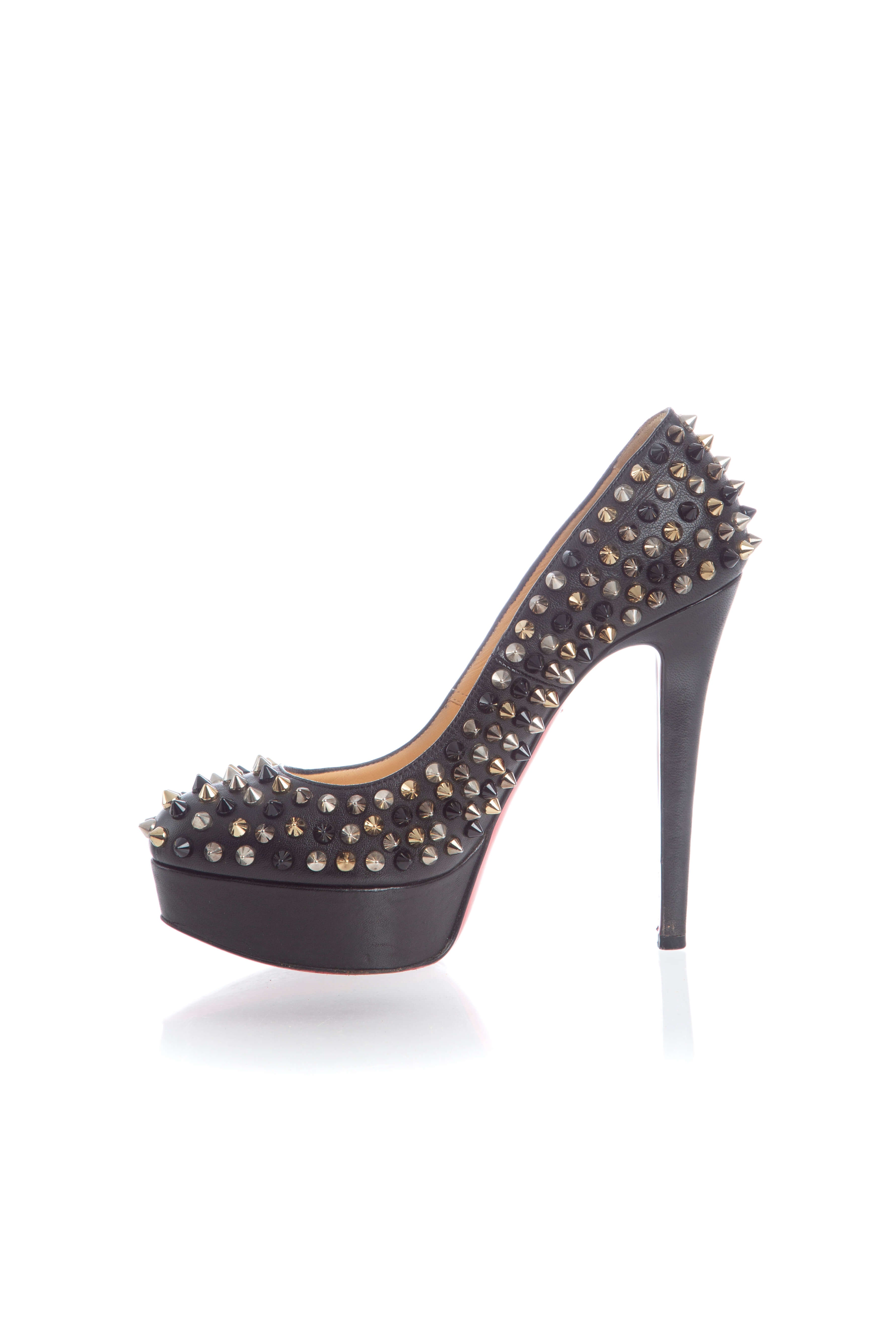 Christian Louboutin, Talla 36