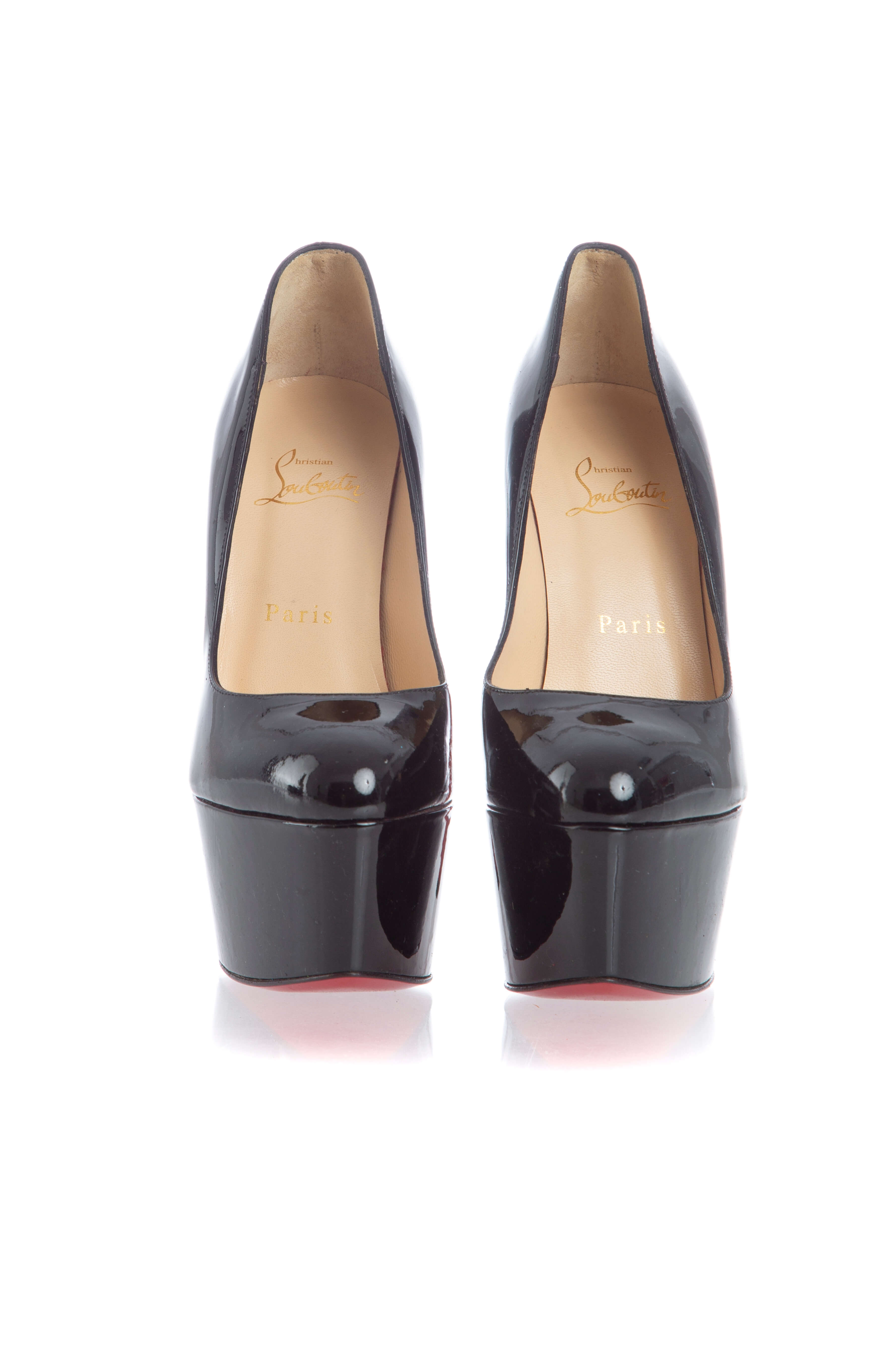 Christian Louboutin, Talla 6