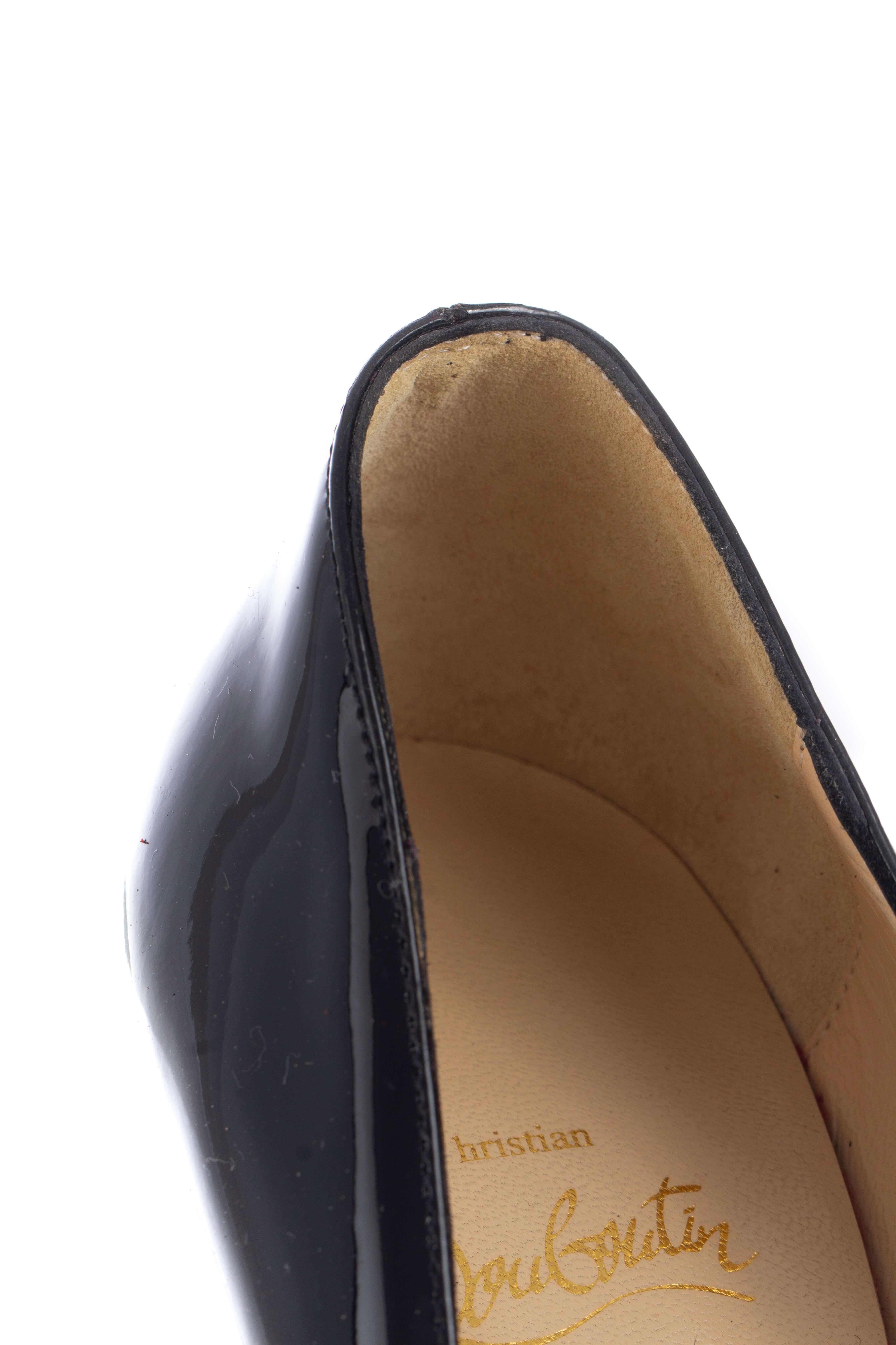 Christian Louboutin, Talla 6