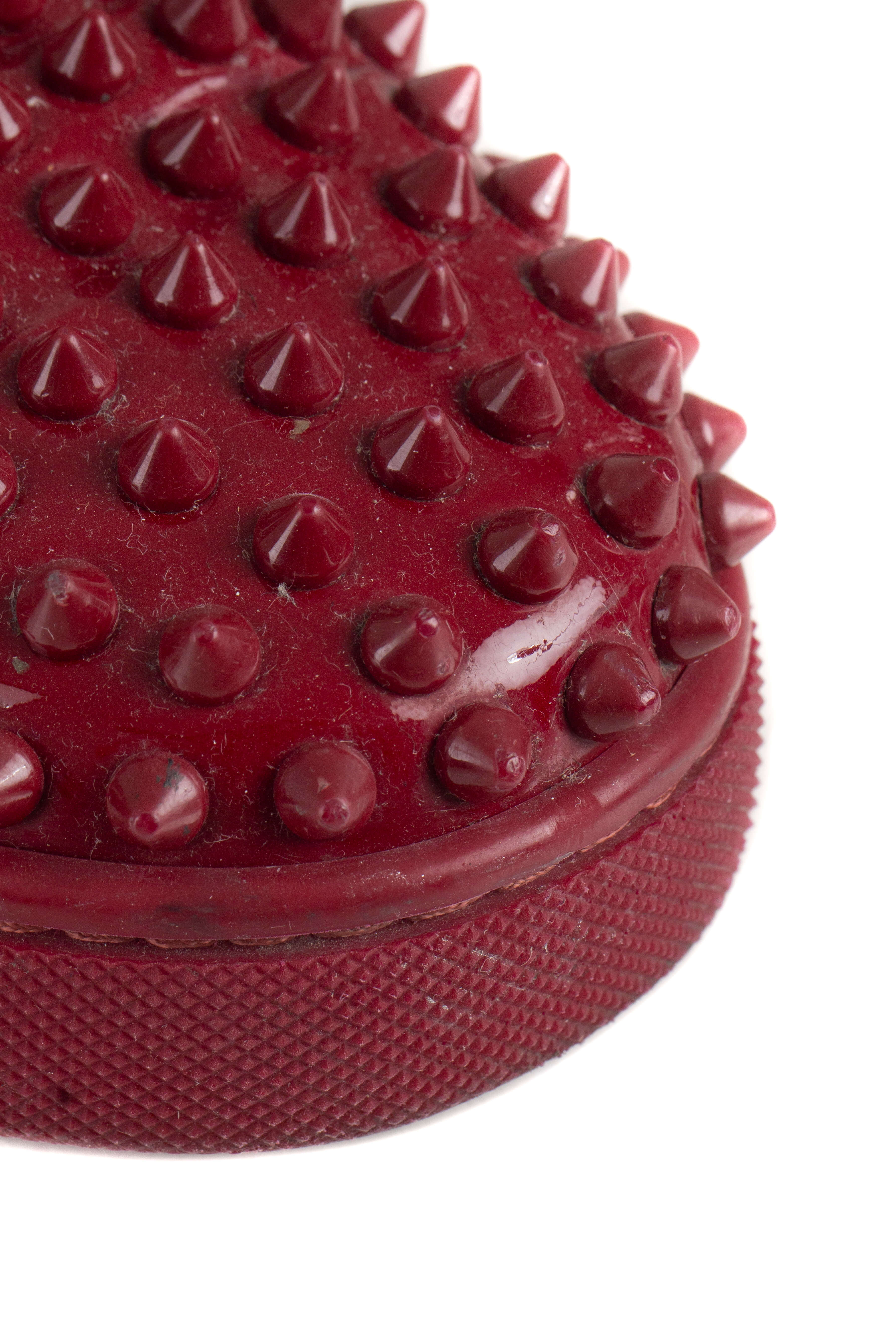 Christian Louboutin, Talla 8