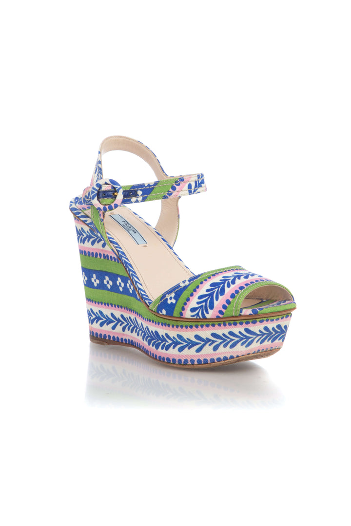 Zapato Prada, vista lateral – ClosetRehab
