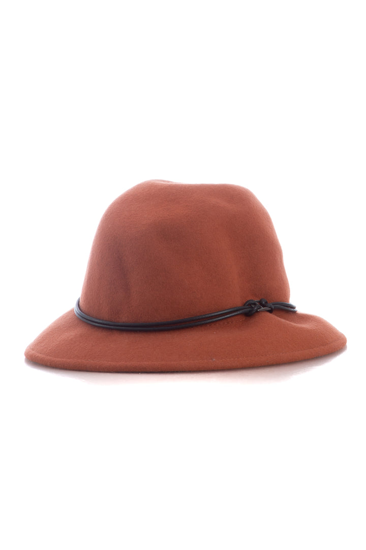 Accesorio Goorin Bros. café, vista posterior – ClosetRehab