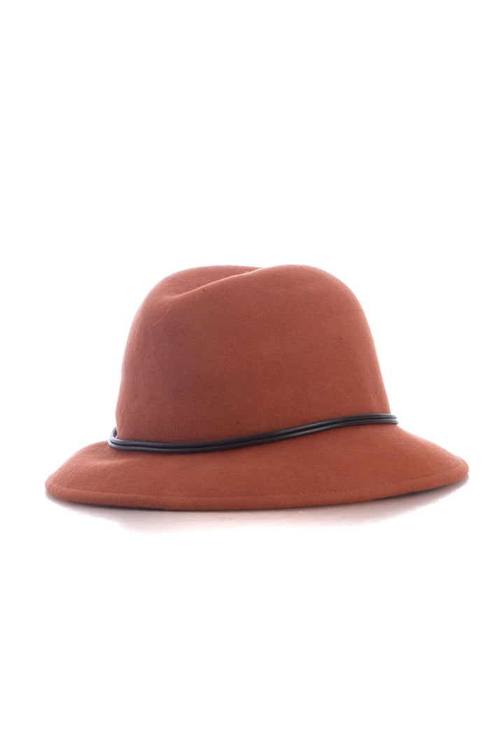 Accesorio Goorin Bros. café, vista lateral – ClosetRehab