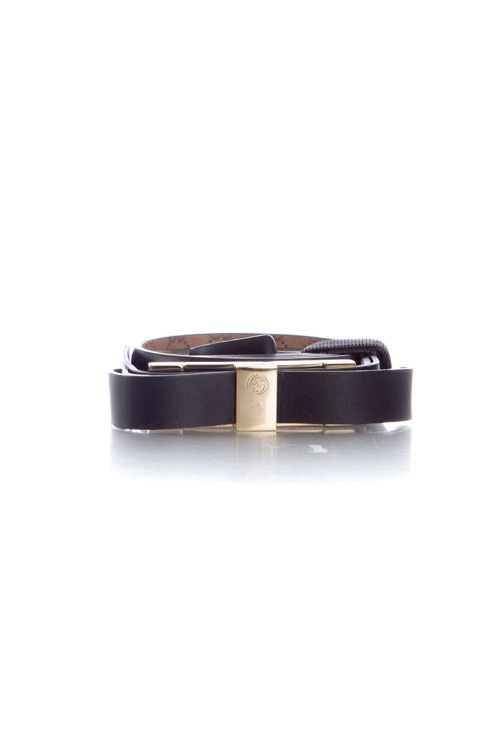 Cinturón Gucci negro, vista frontal – ClosetRehab