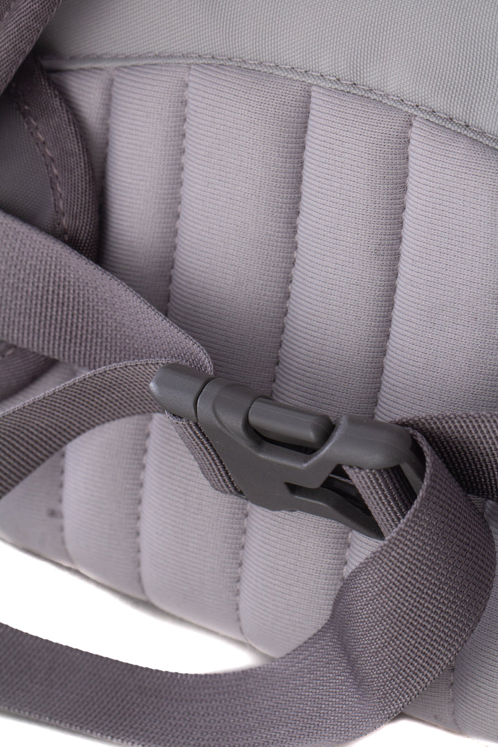 Mochila The North Face azul y gris, detalle 14 – ClosetRehab