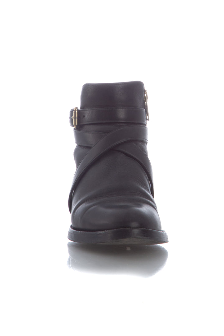 Bota Burberry negro, vista posterior – ClosetRehab