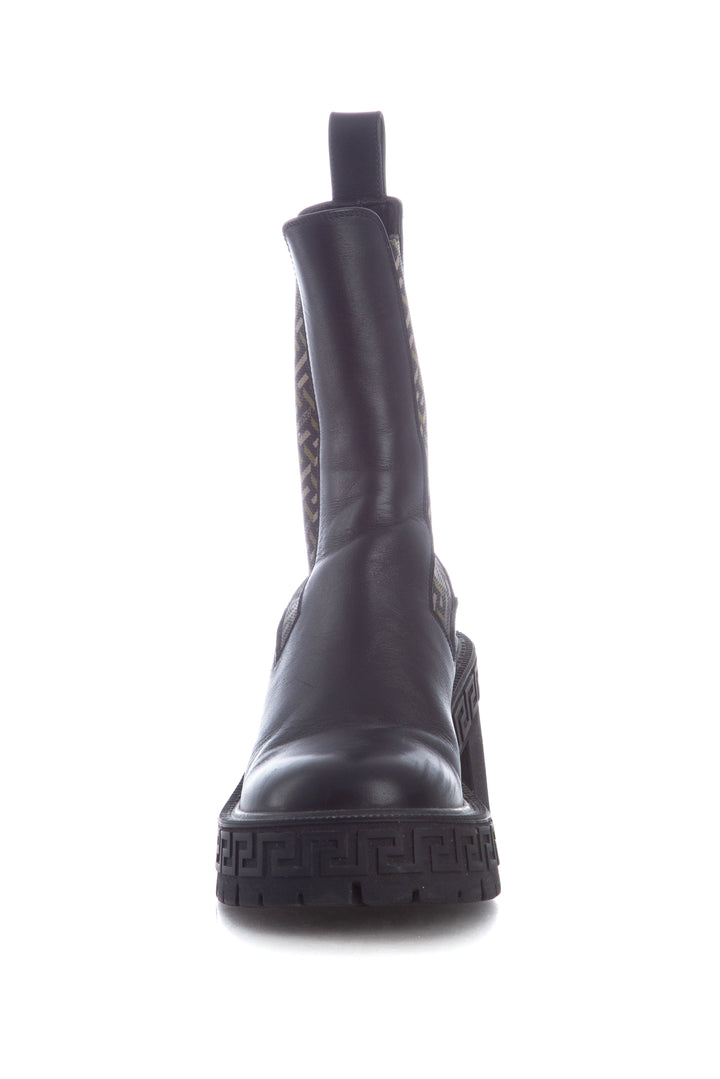 Bota Versace, vista posterior – ClosetRehab