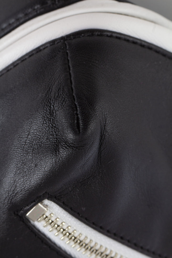 Bolsa DKNY negro, detalle 9 – ClosetRehab