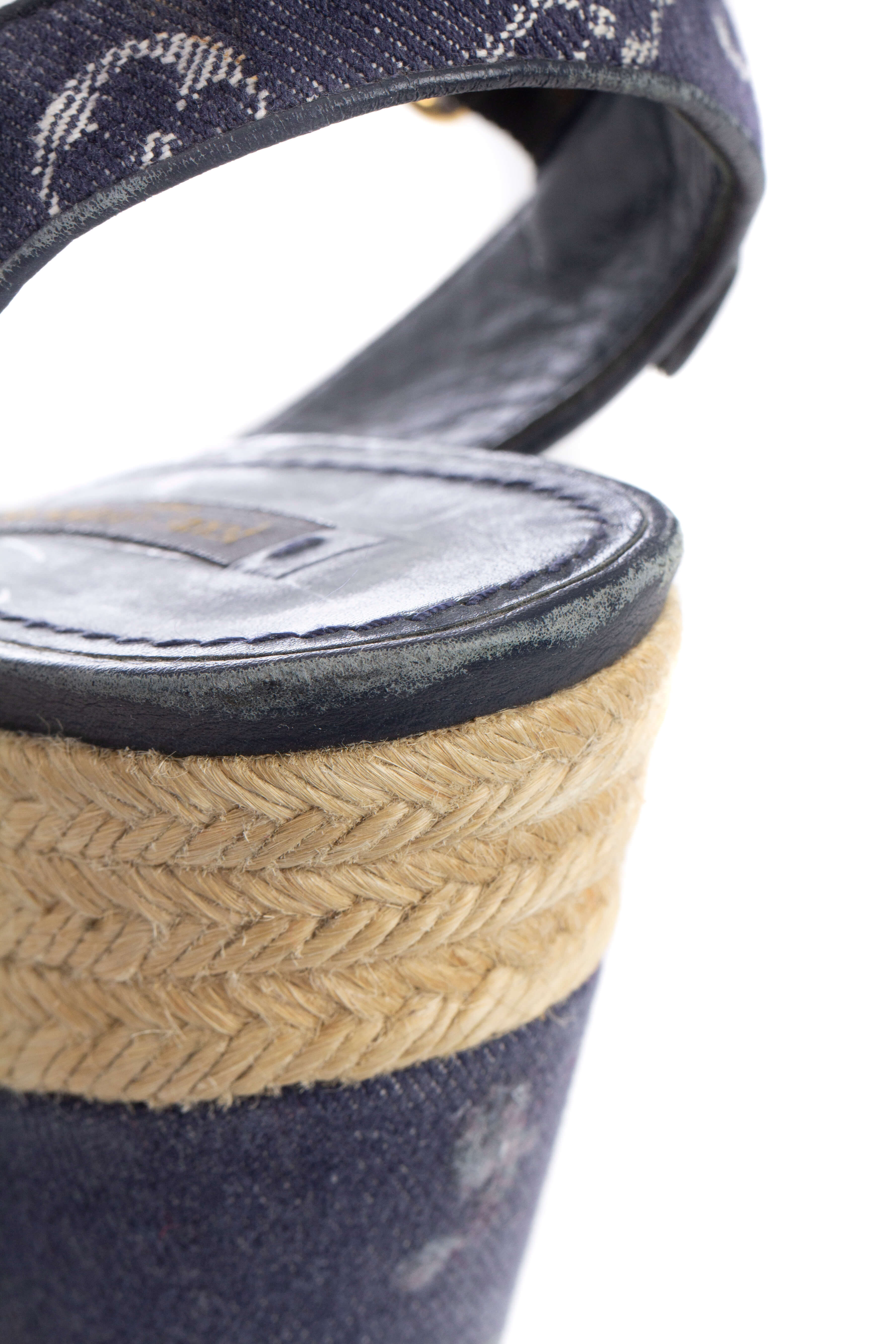 Louis Vuitton, Talla 7.5