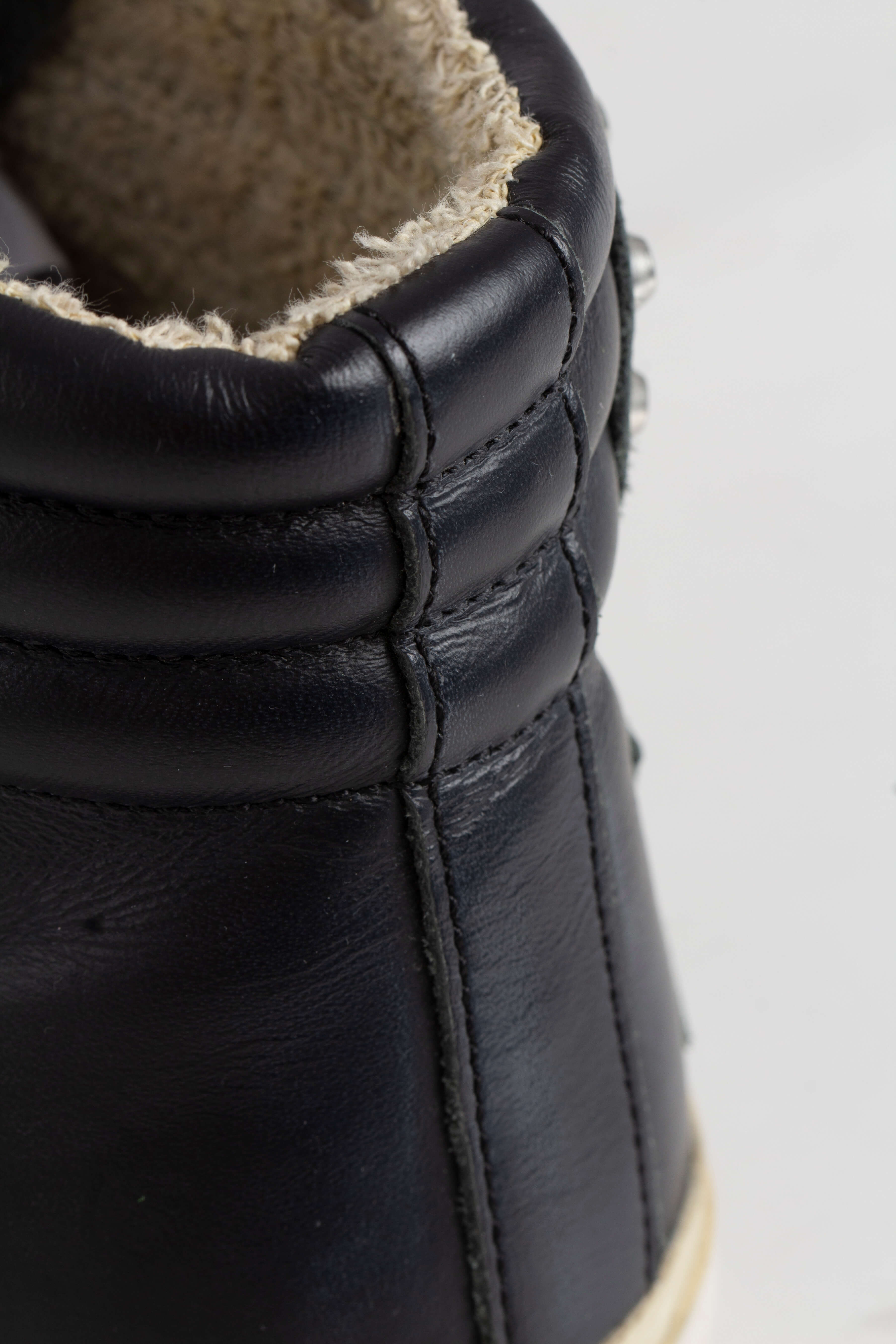 Golden Goose, Talla 8