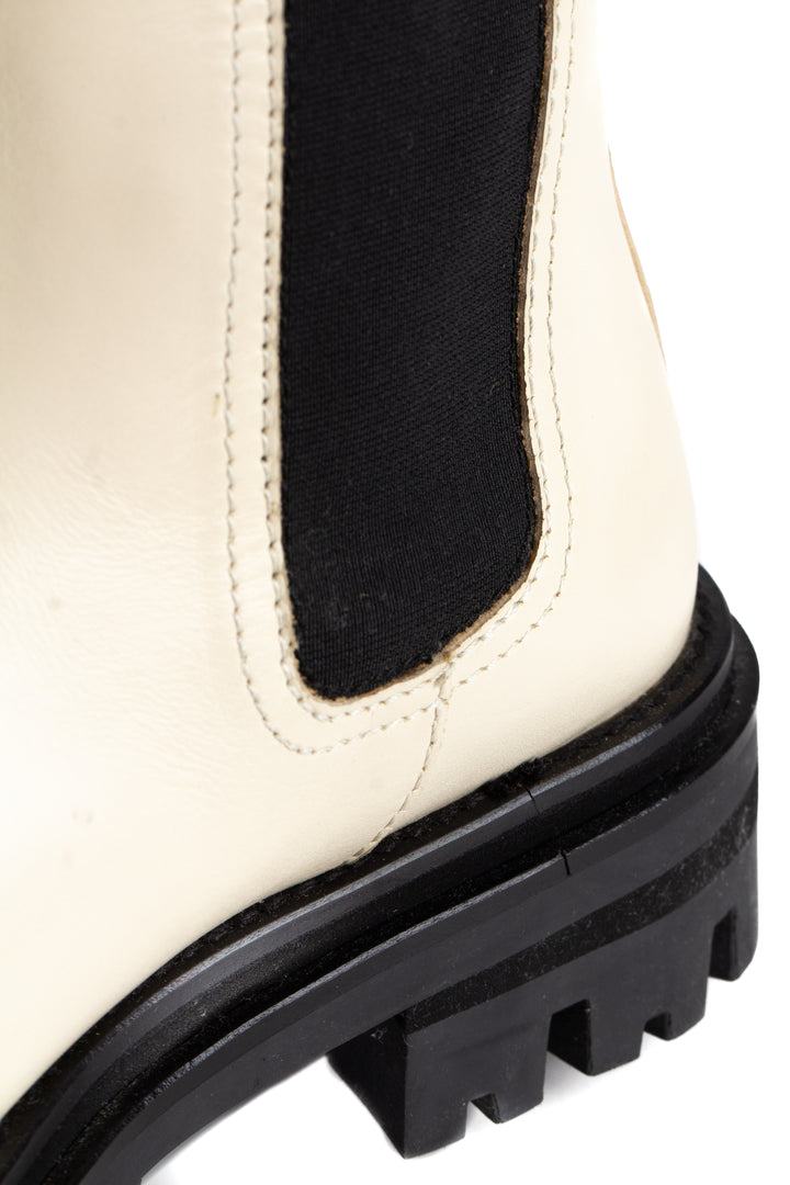 Bota Zara blanco, detalle 11 – ClosetRehab