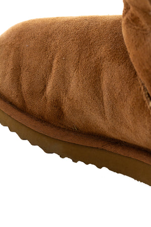 Ugg, Talla 9