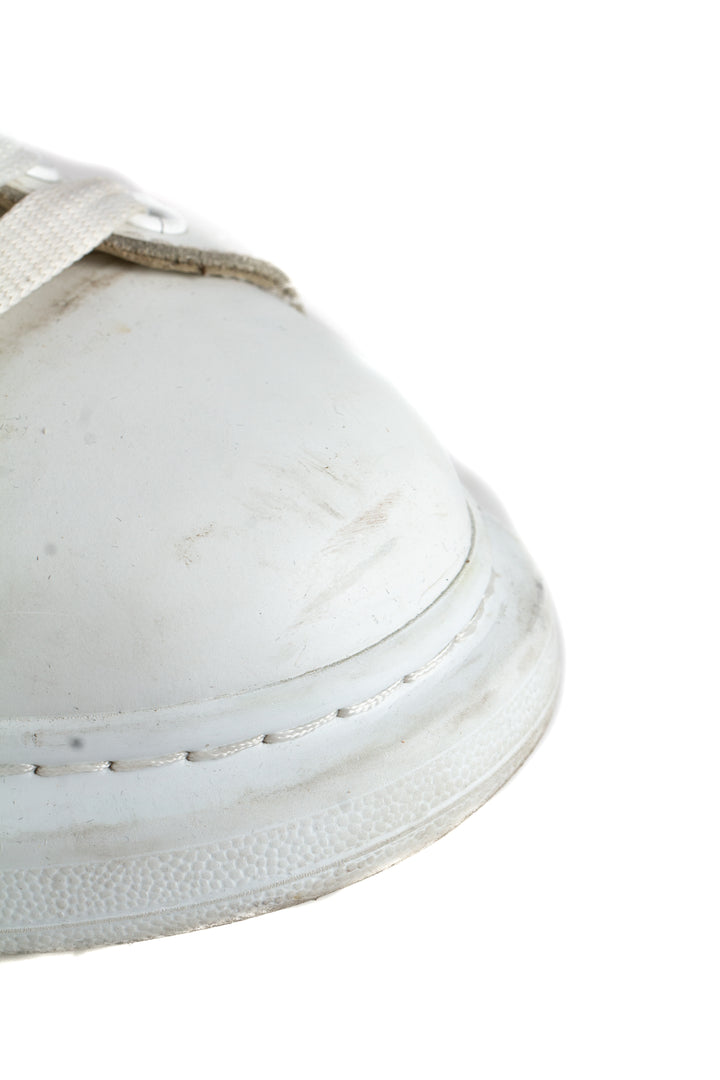 Tenis Alexander McQueen blanco talla 8 USA, caja Alexander McQueen | ClosetRehab