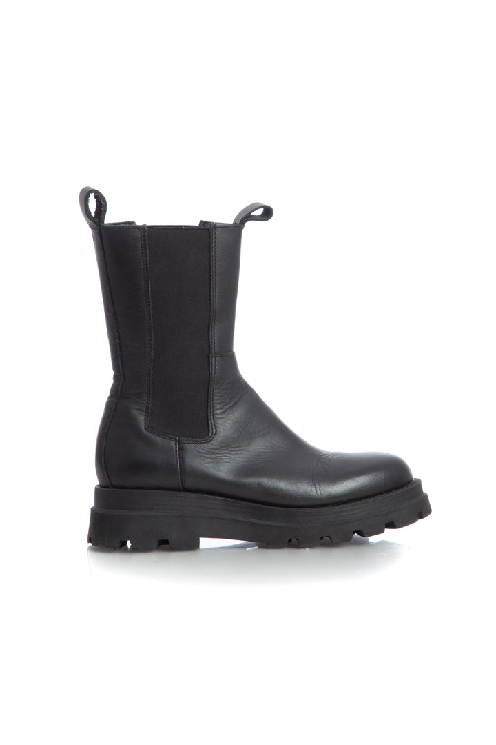 Bota Steve Madden negro, vista frontal – ClosetRehab