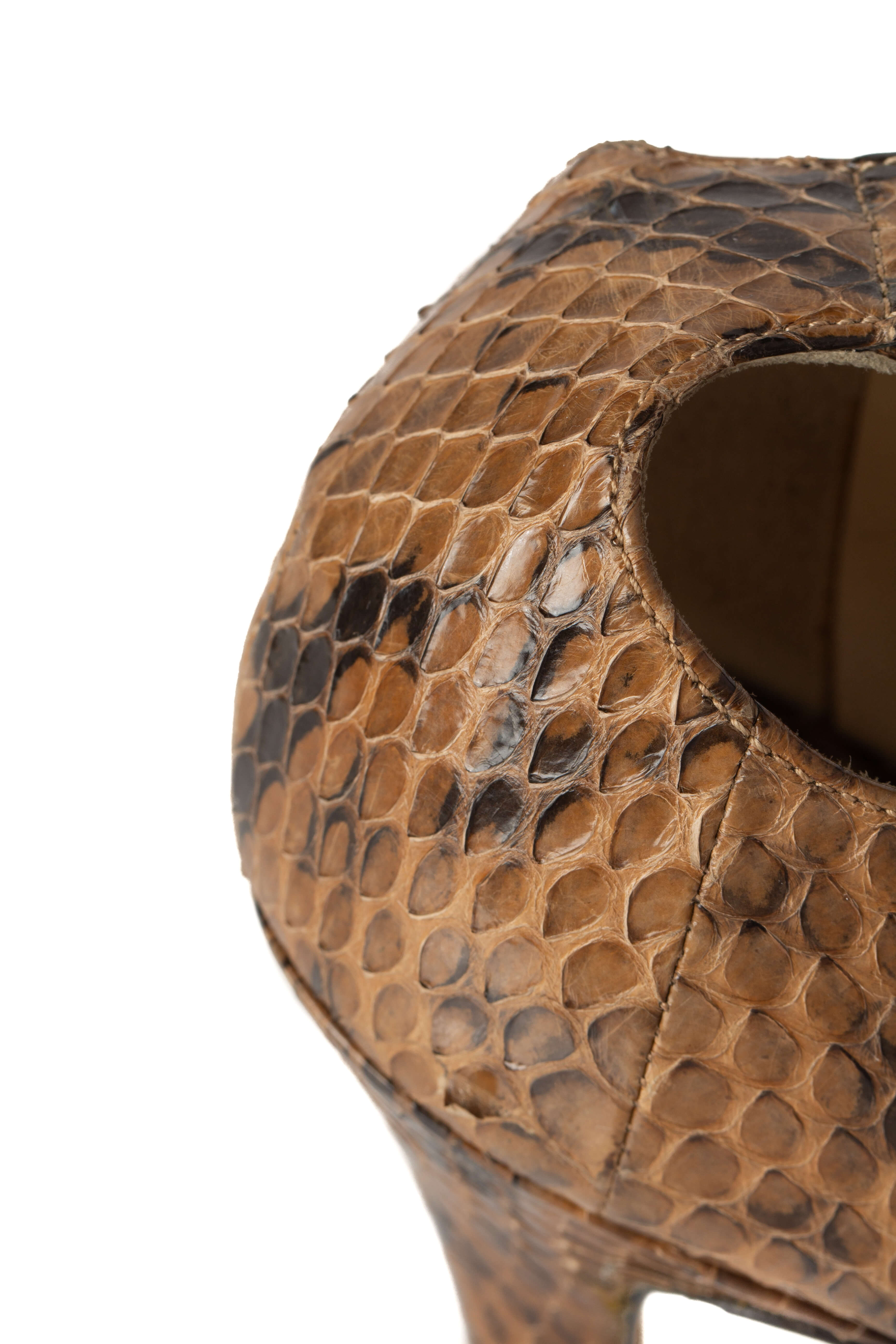 Jimmy Choo, Talla 10.5 USA