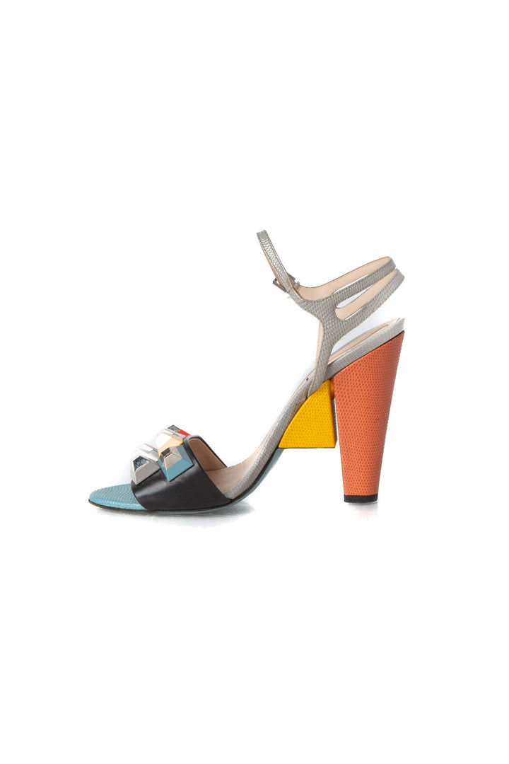 Zapato Fendi, detalle – ClosetRehab