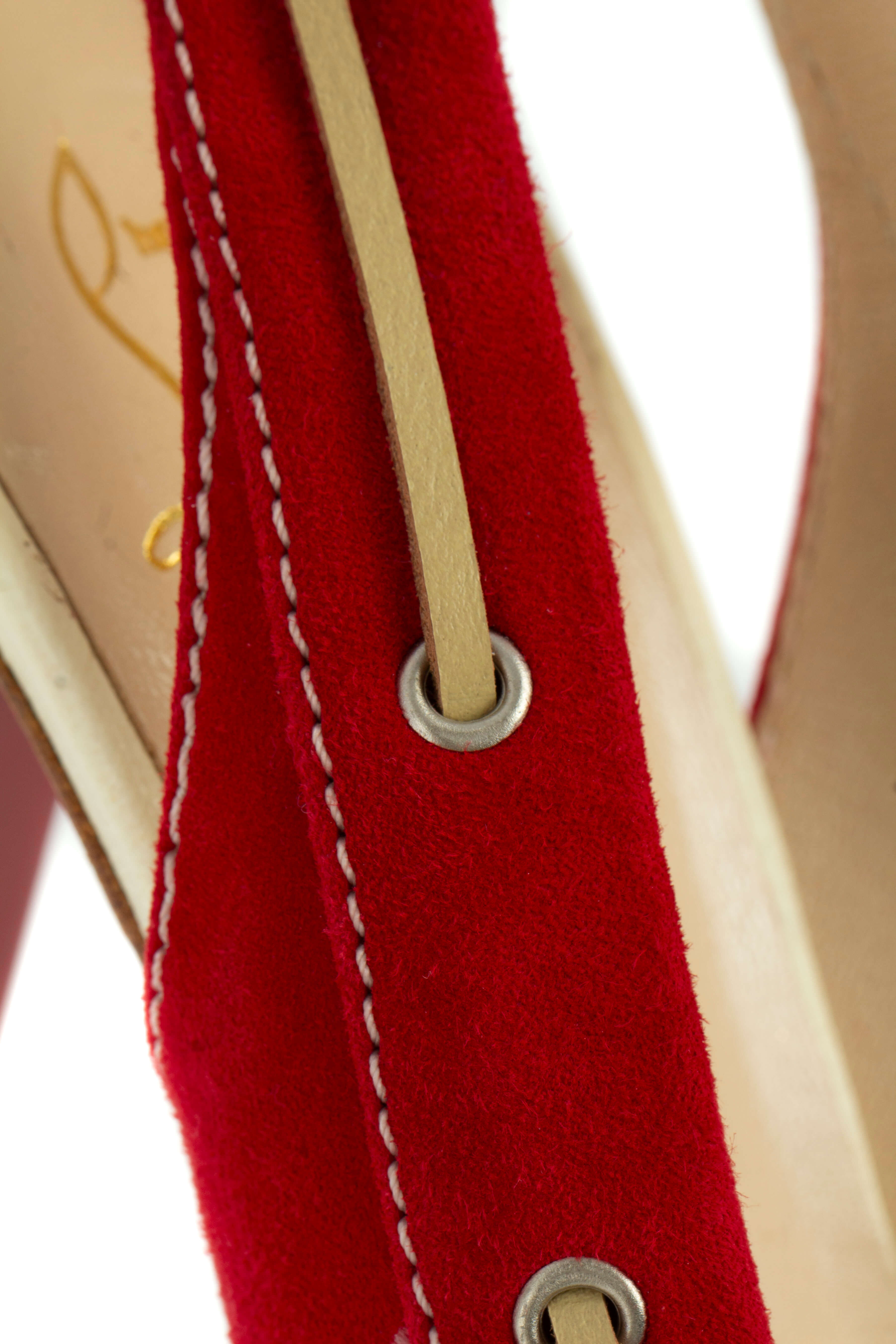 Christian Louboutin, Talla 8