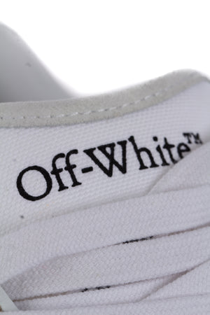 Off-White, Talla 8