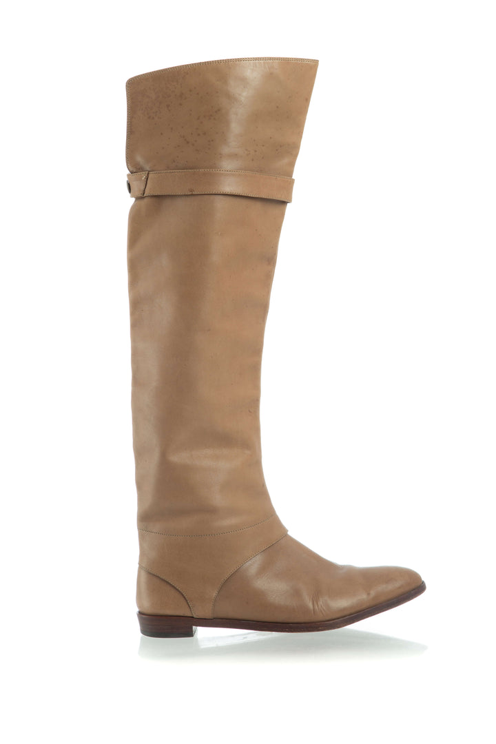 Bota Diane von Furstenberg, vista frontal – ClosetRehab