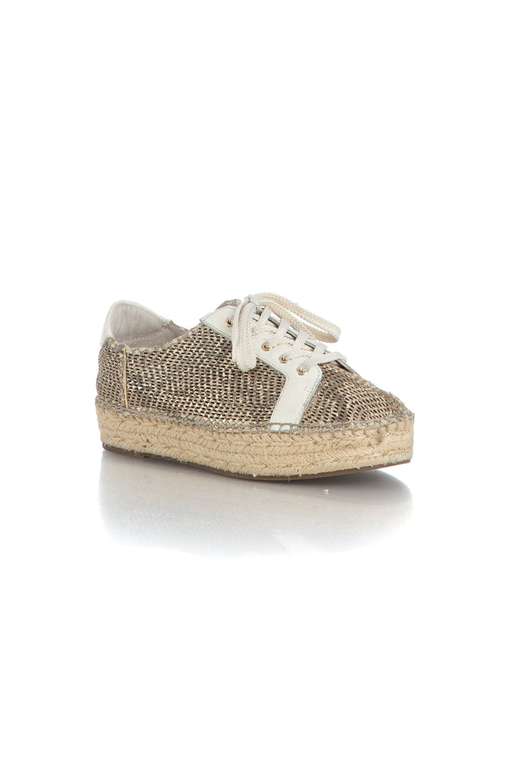Zapato Vince Camuto beige, vista lateral – ClosetRehab